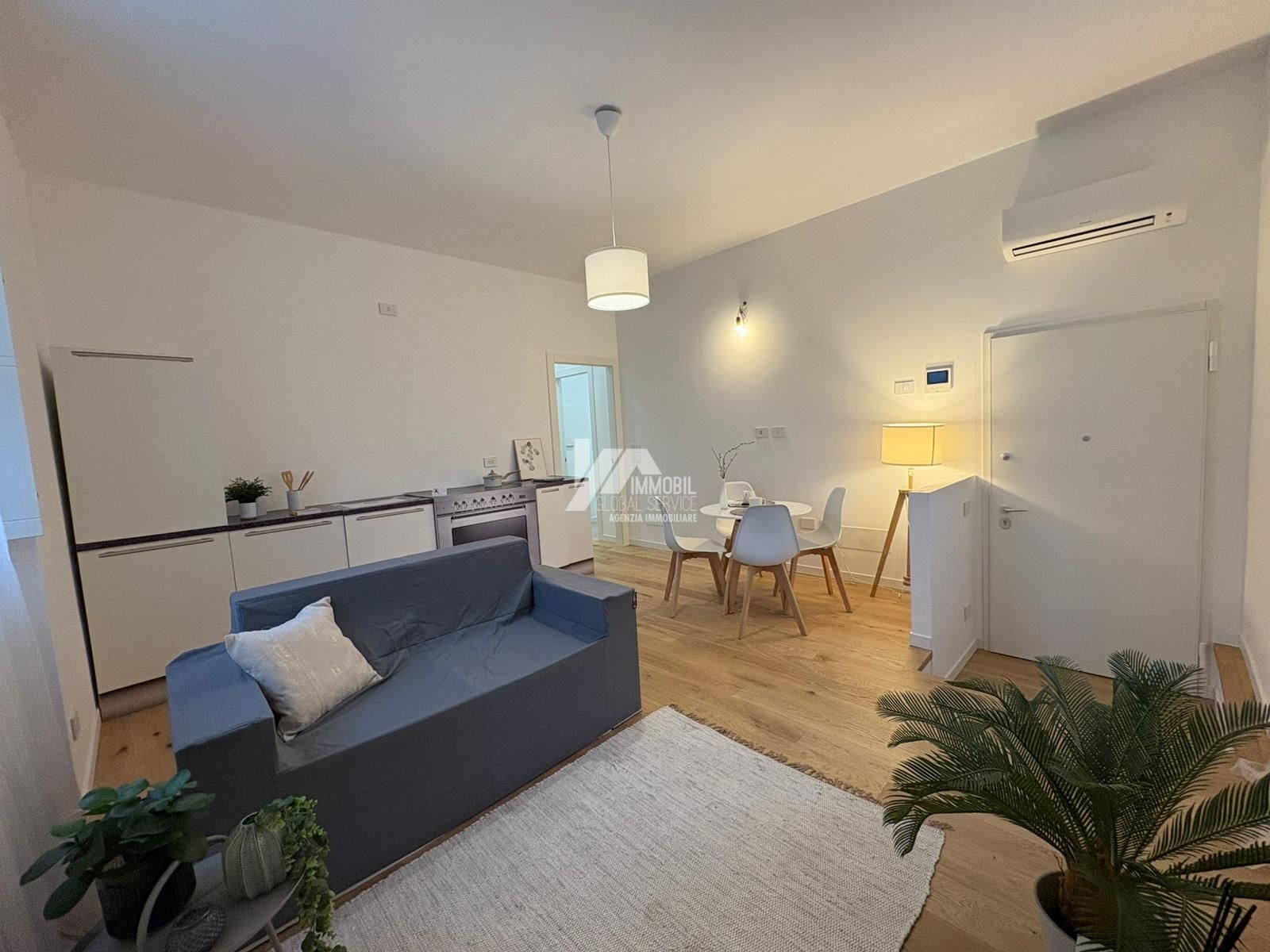 Trilocale nuovo in via toscana 34, Brescia