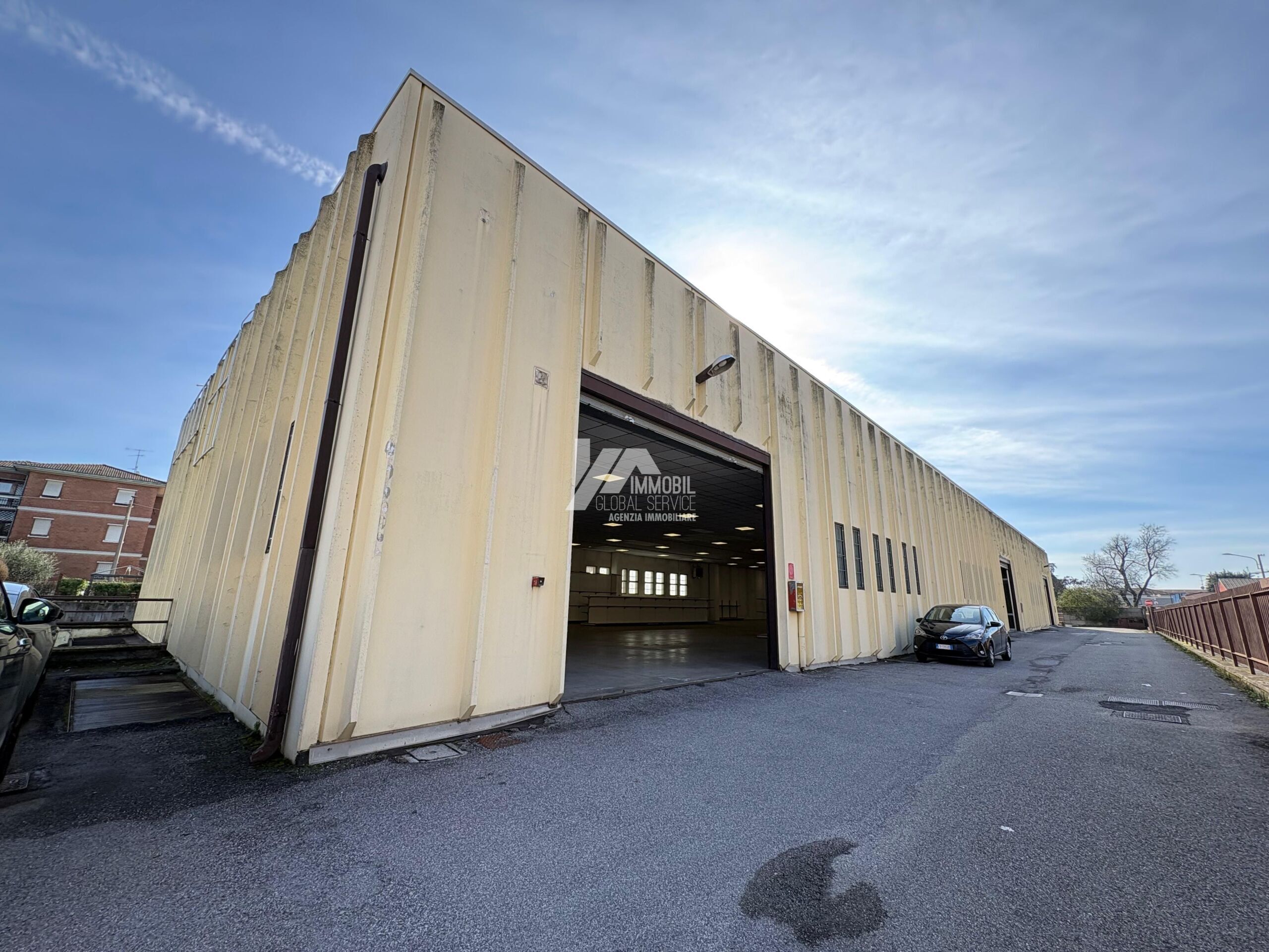 Capannone in affitto in via orzinuovi, Brescia
