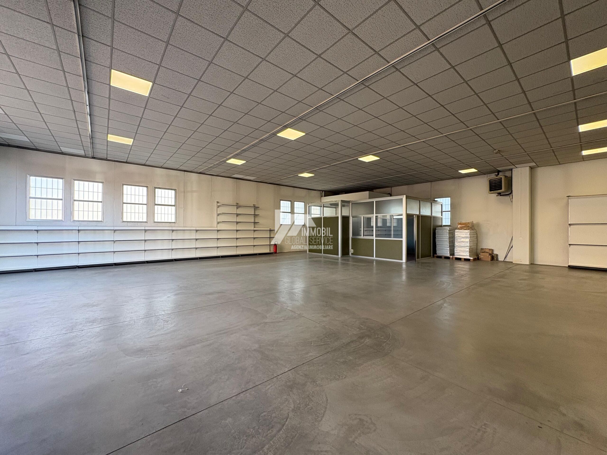 Capannone in affitto in via orzinuovi, Brescia