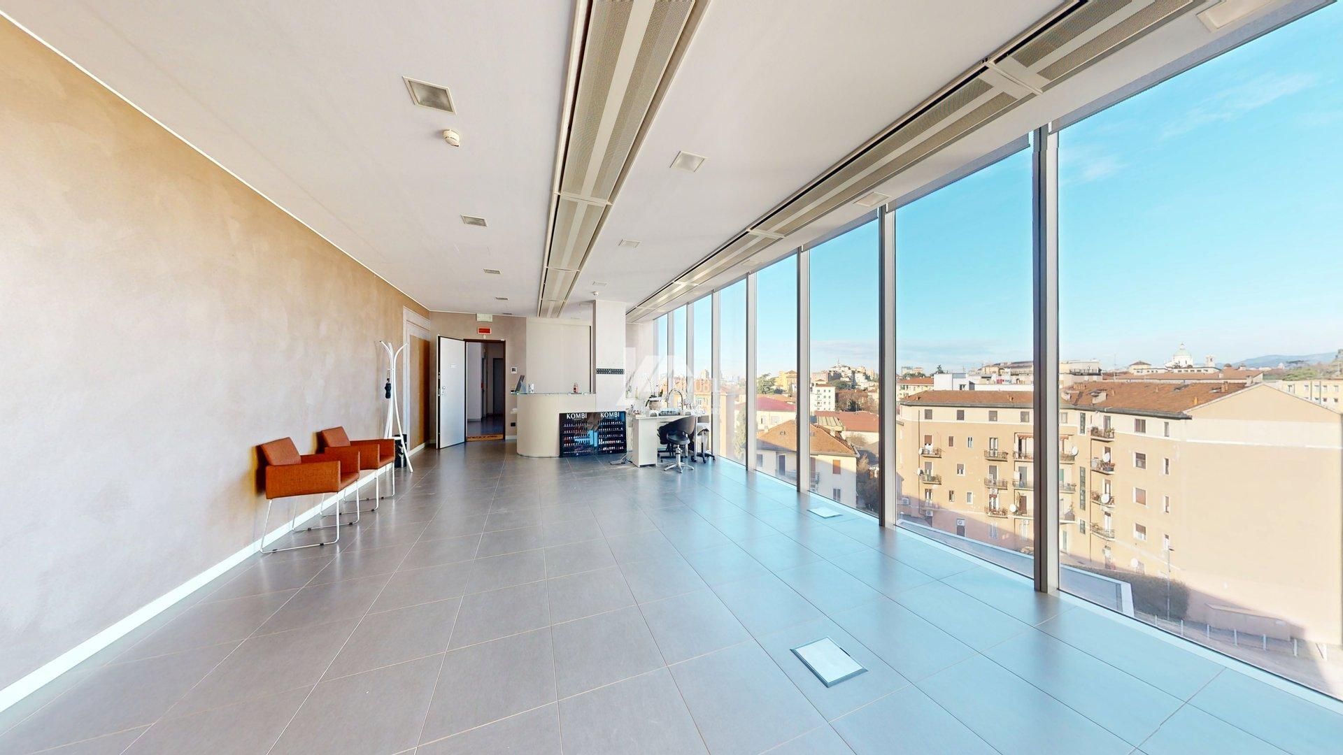 Ufficio classe A2 in viale duca d'aosta 30, Brescia