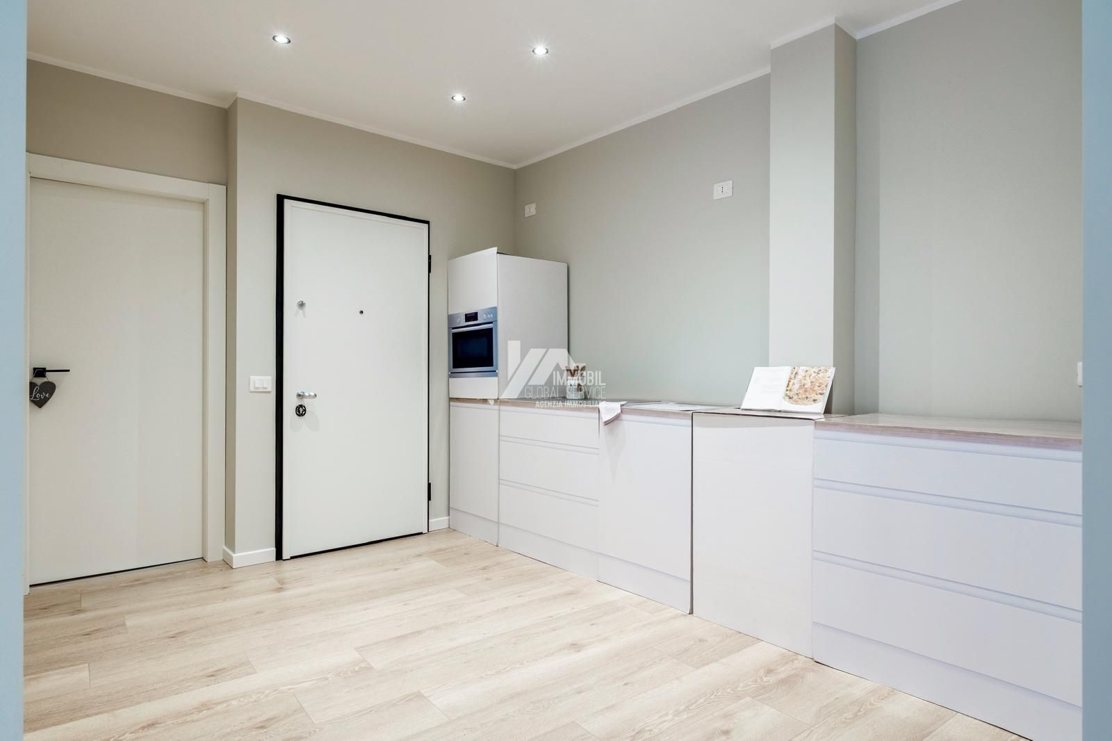 Trilocale ristrutturato in via solferino, Brescia