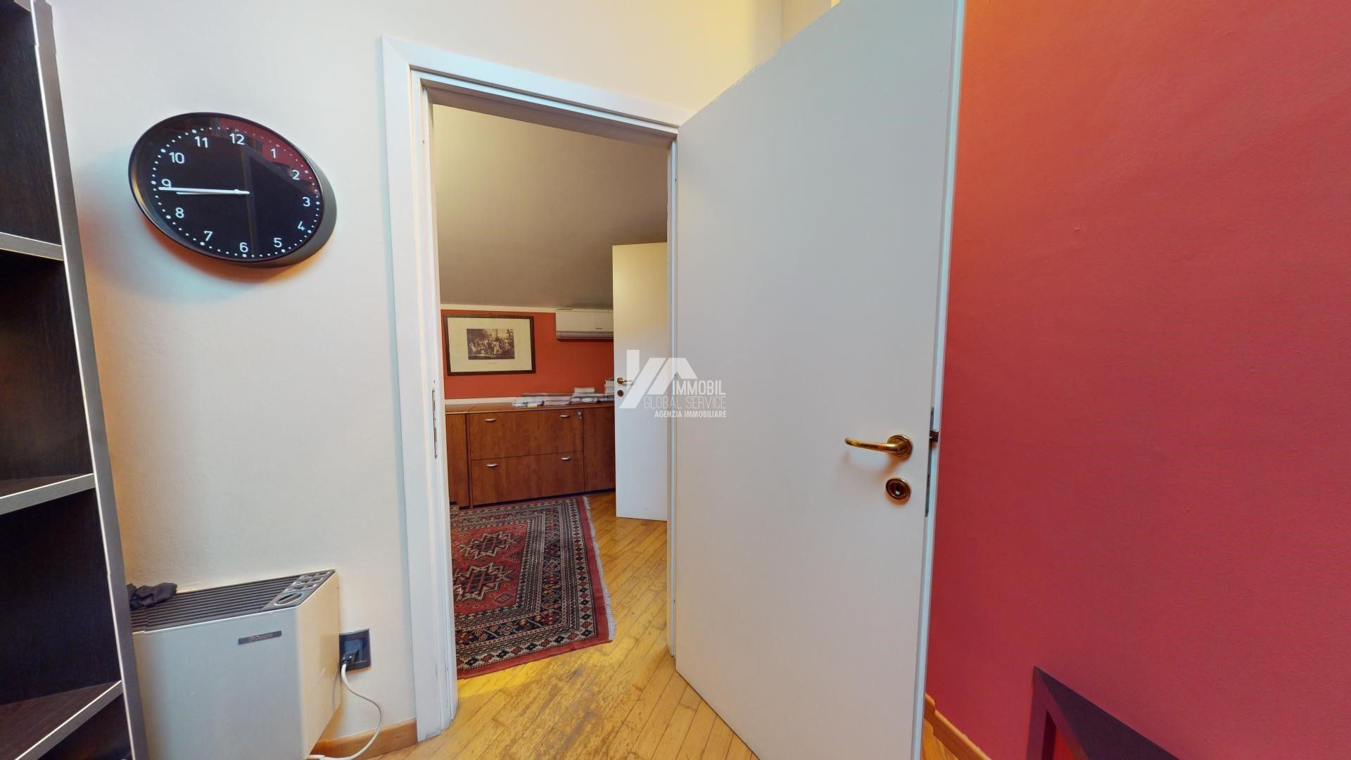 Trilocale con terrazzo in via lattanzio gambara 75, Brescia