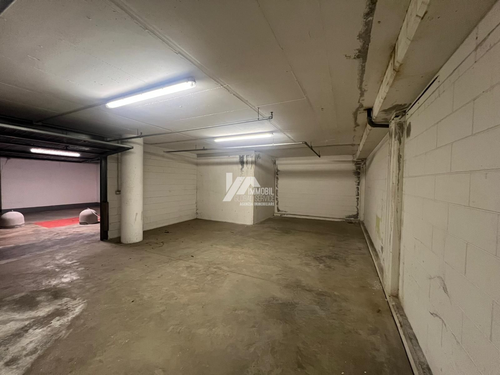 Box/Garage 51mq con box doppio in viale duca d'aosta 30, Brescia