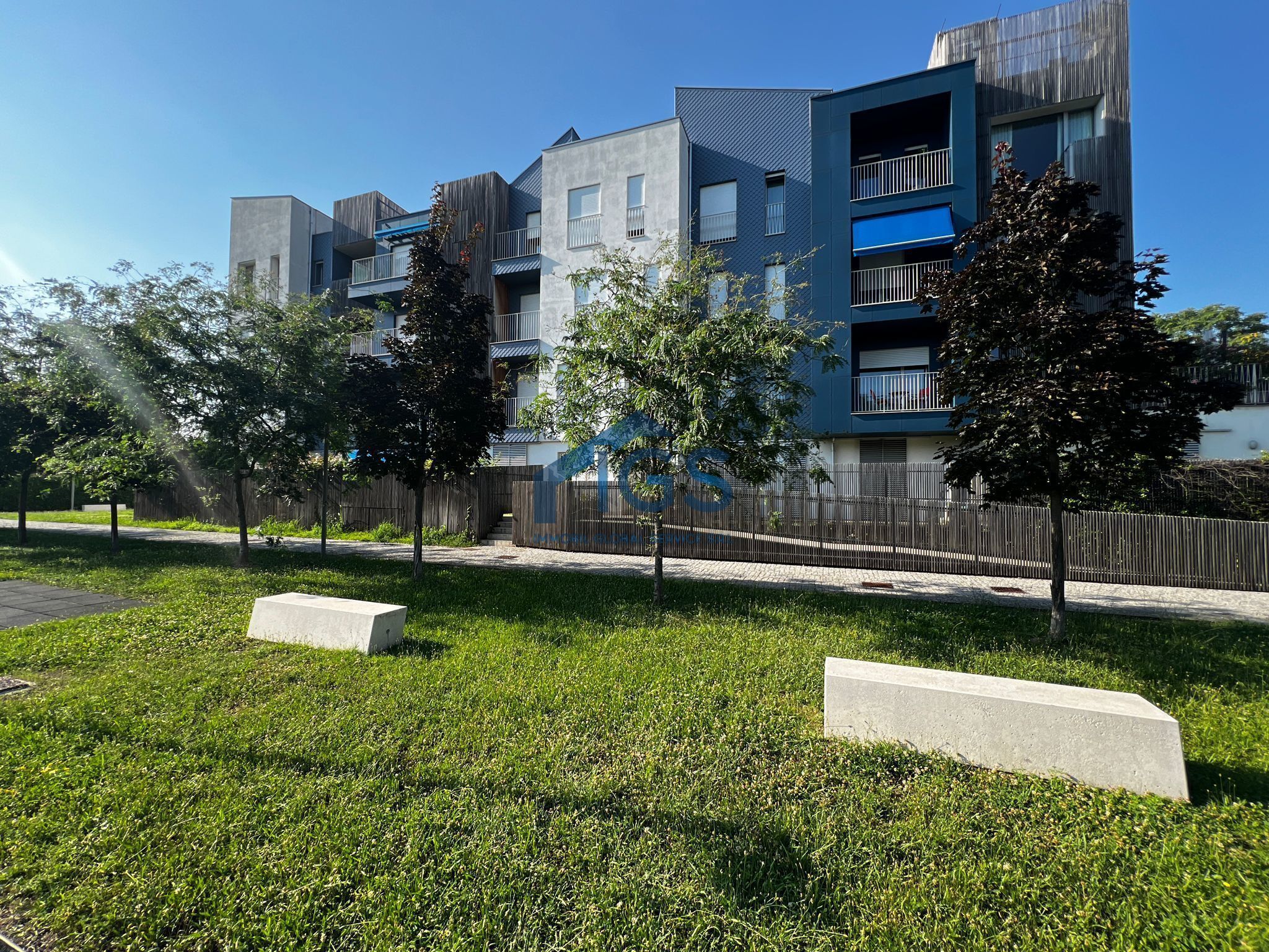Quadrilocale con giardino in viale italia 14c, Brescia