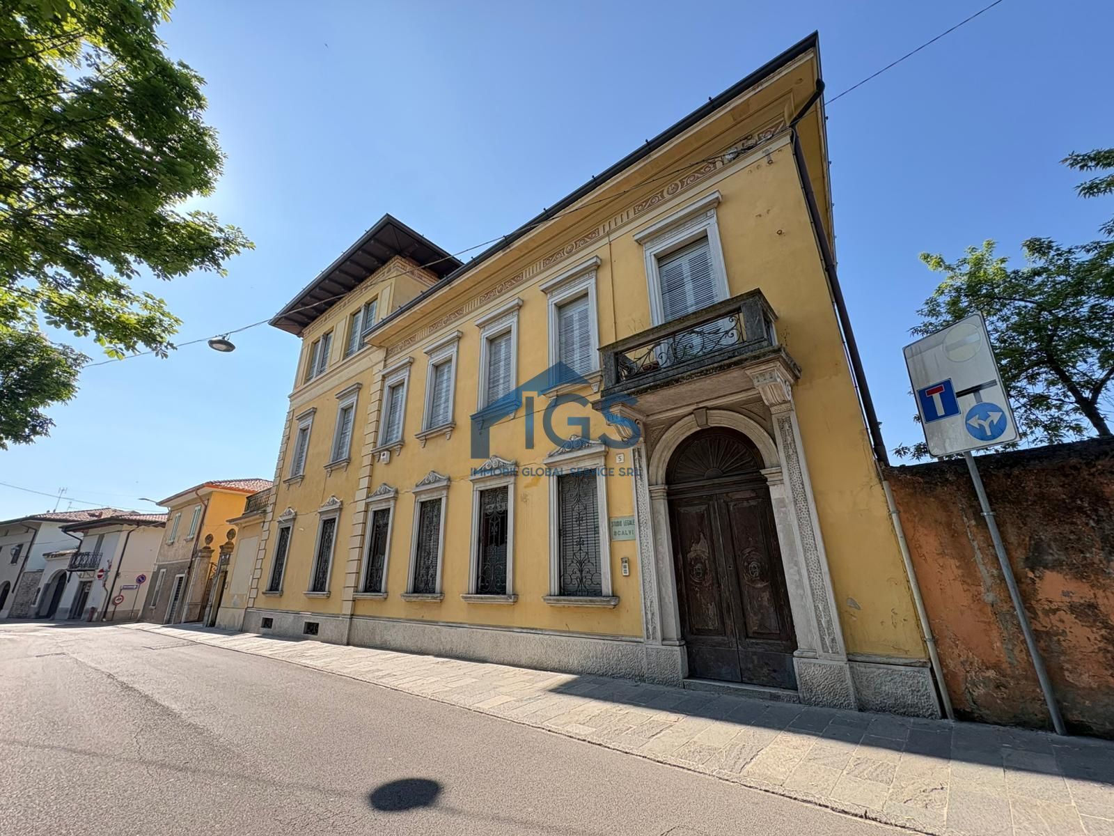 Villa con giardino in via minzoni don 5, Rovato