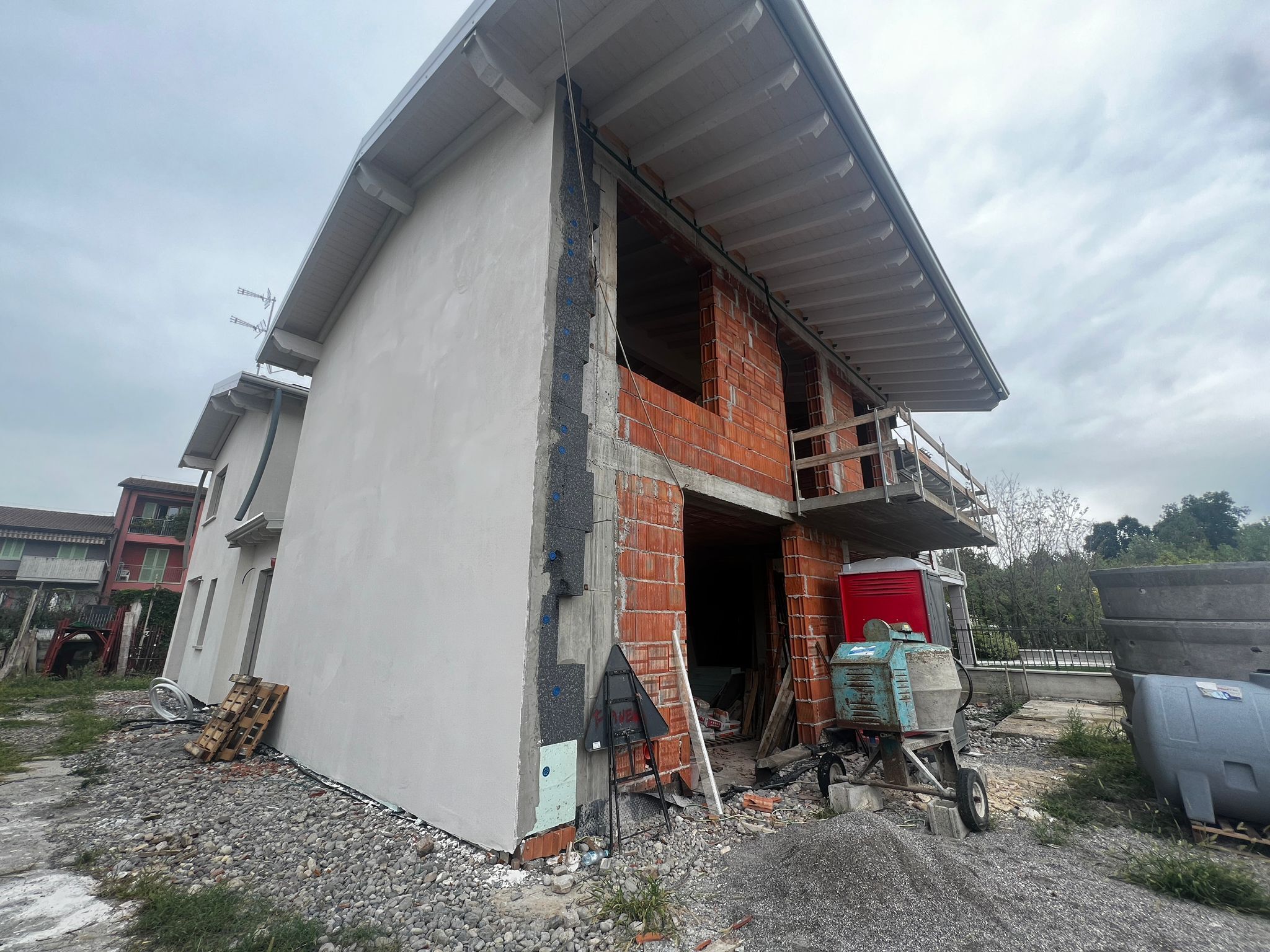 Rustico con giardino a Brescia