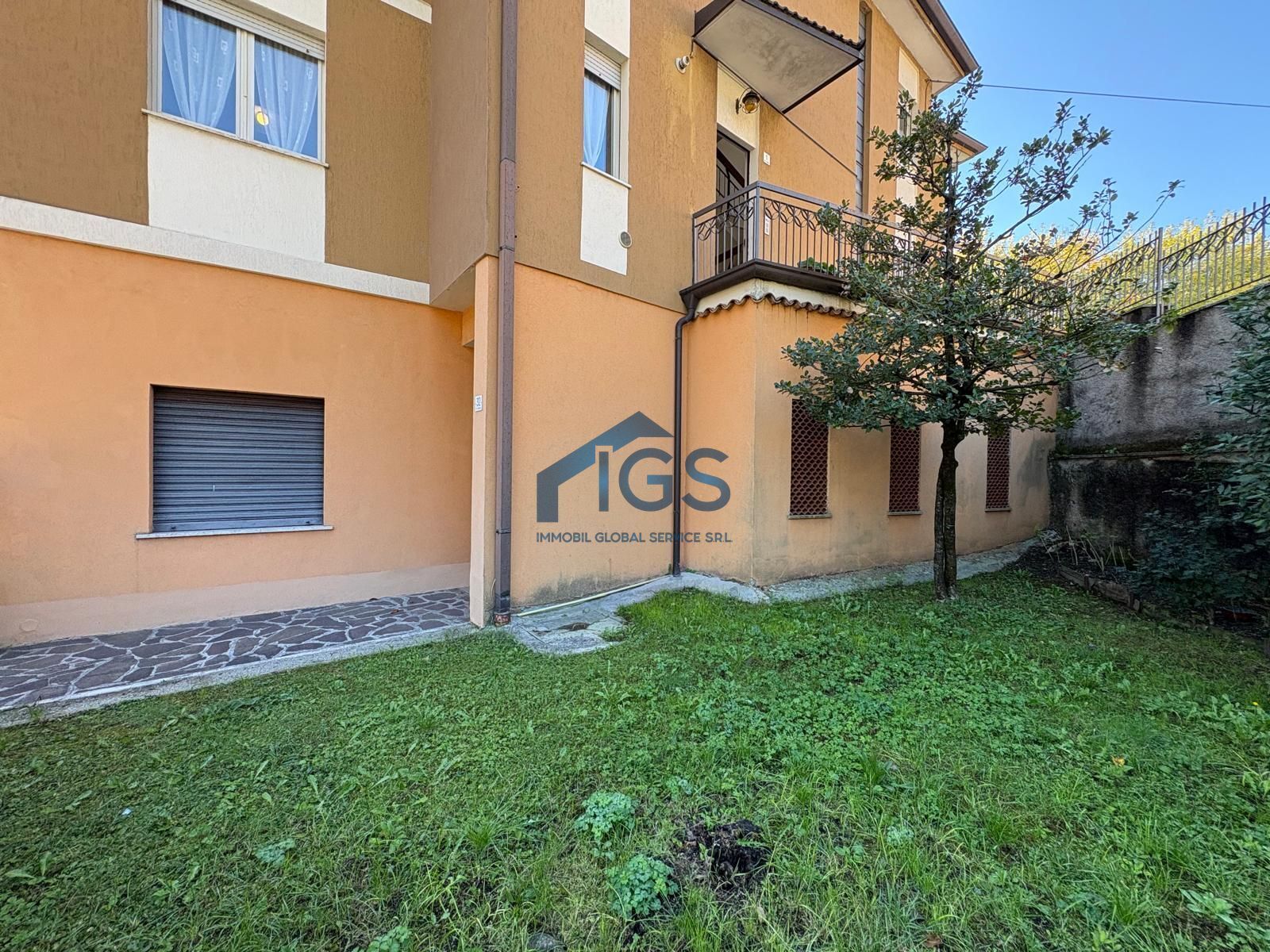 Casa indipendente con giardino in via garibaldi 32, Lumezzane