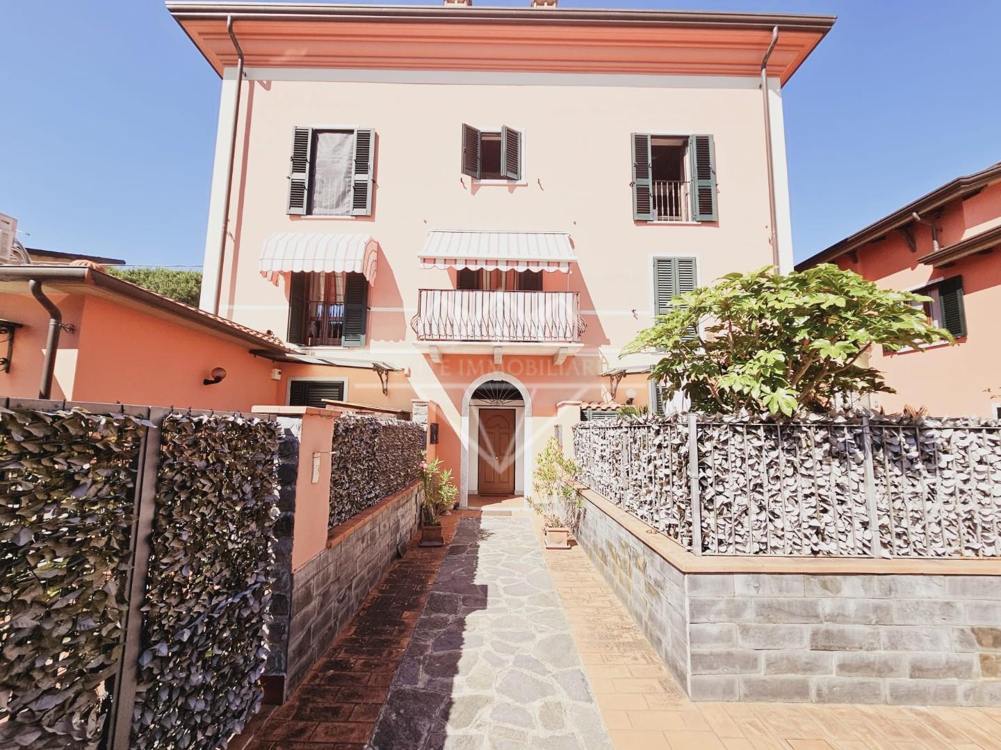 Appartamento in vendita, Carrara sant'antonio