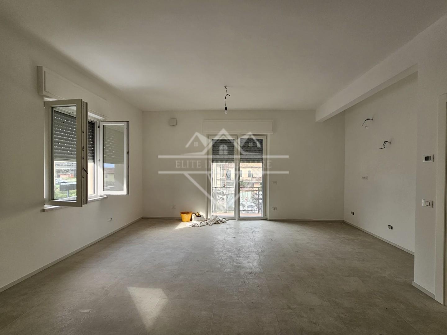 Quadrilocale ristrutturato a Ortonovo