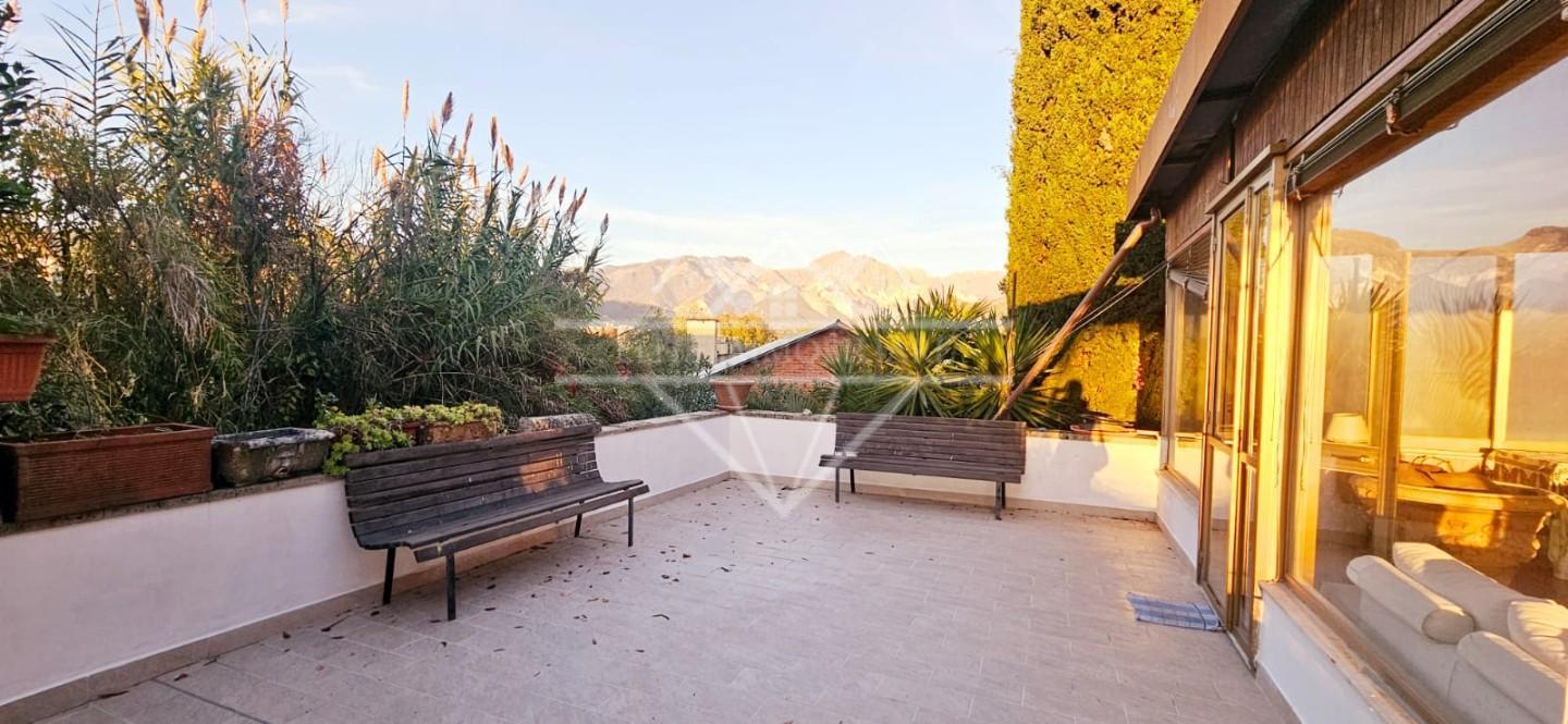 Appartamento in vendita, Carrara avenza