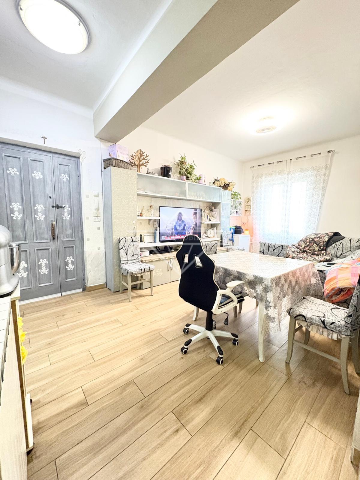 Quadrilocale con giardino, Carrara avenza