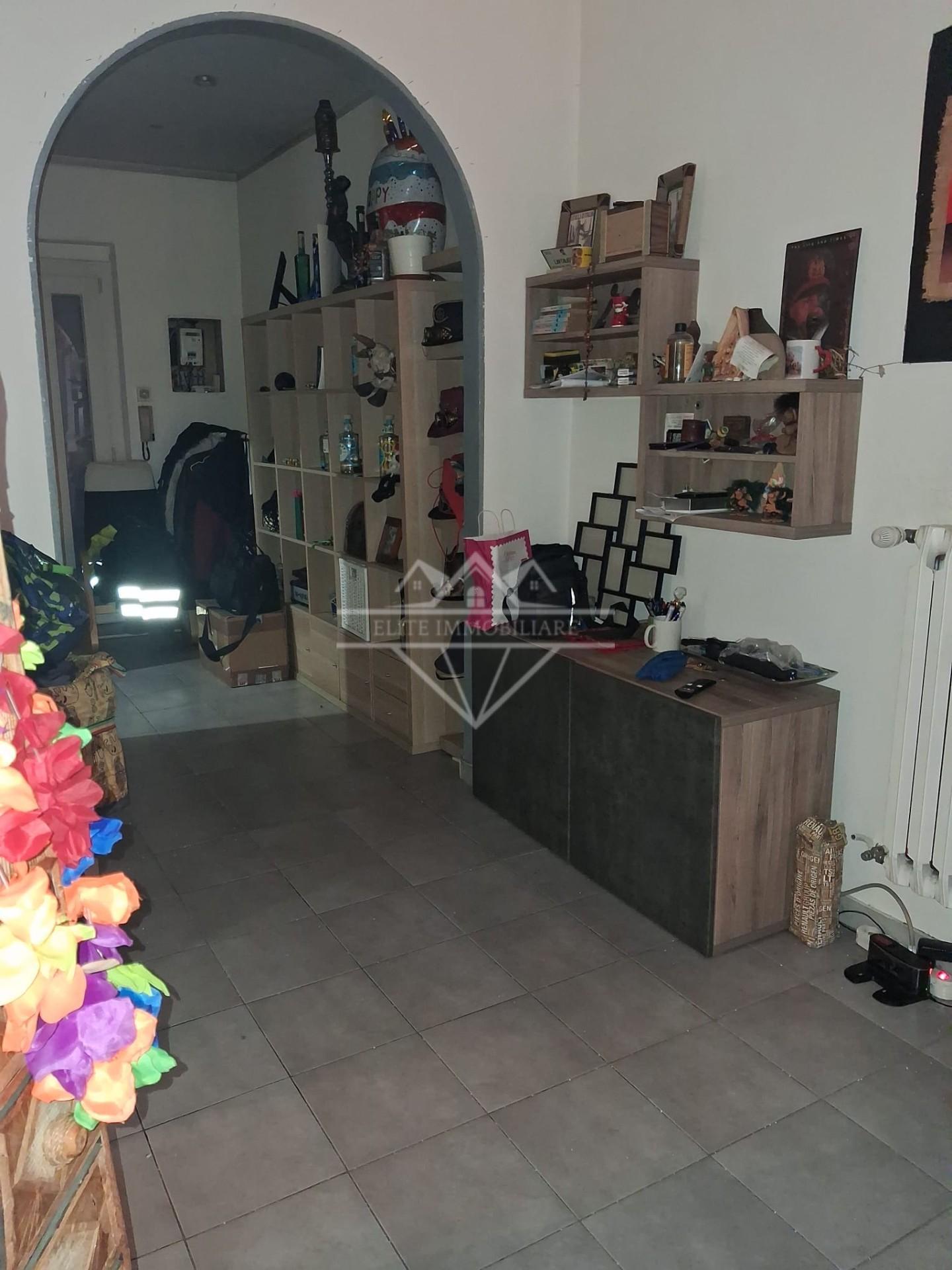 Trilocale con giardino, Carrara avenza