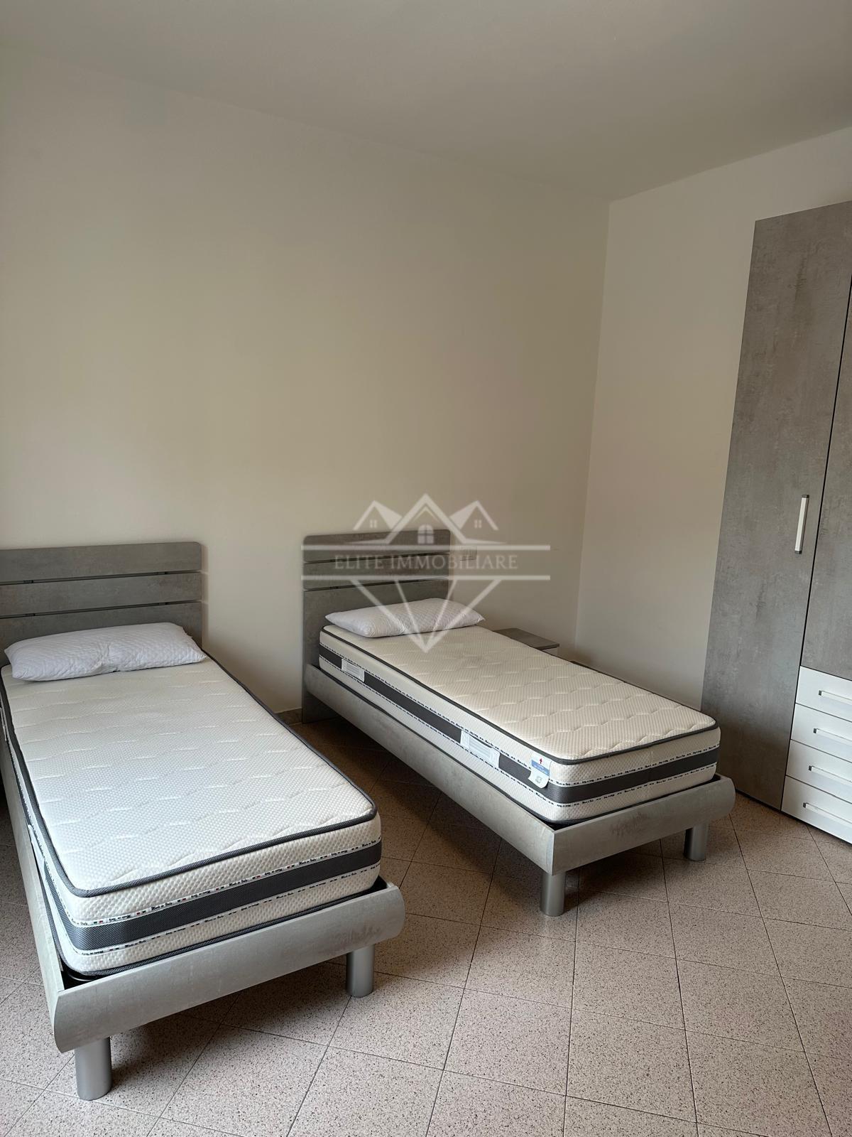 Trilocale in affitto a Carrara