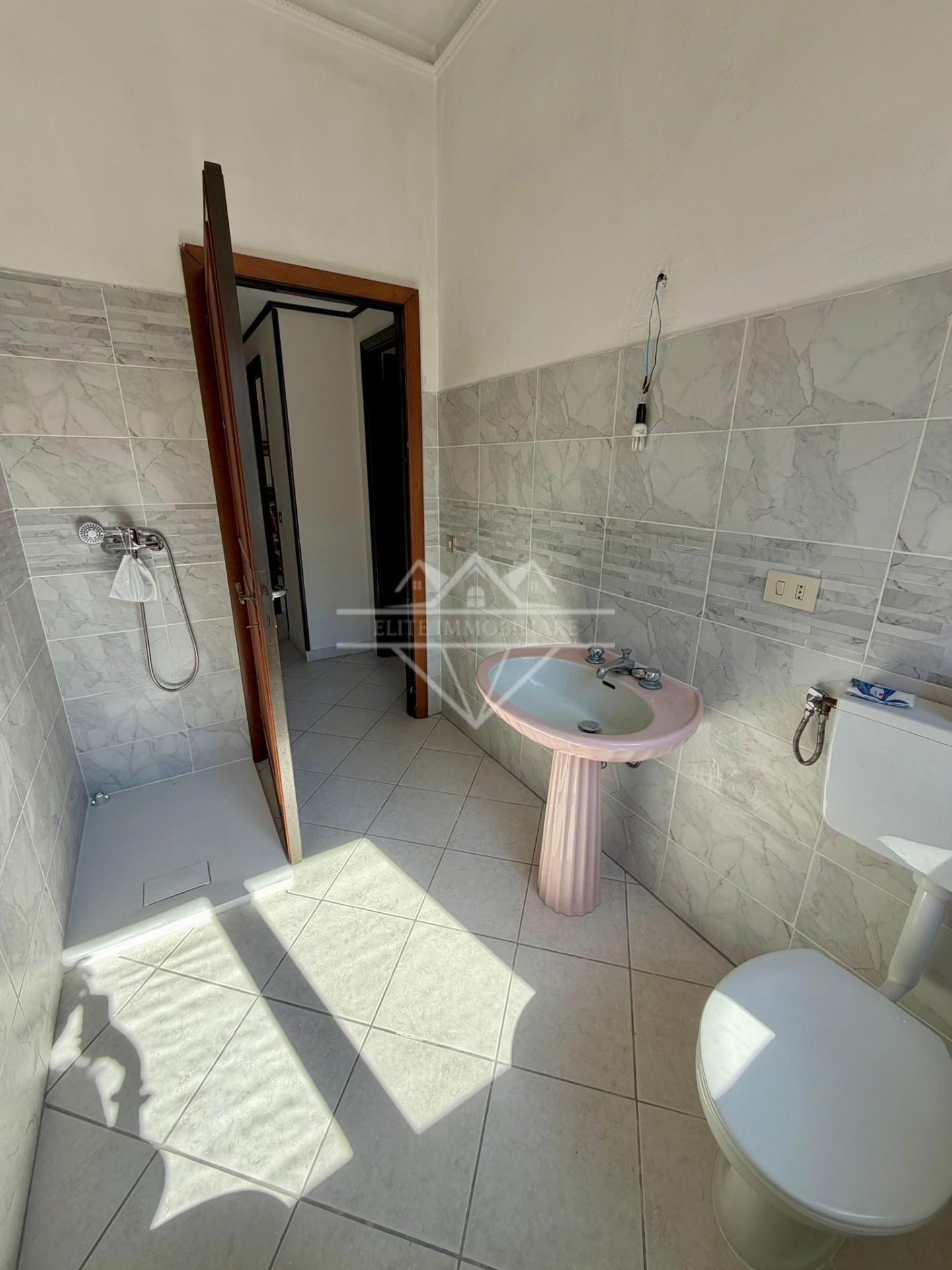 Appartamento con terrazzi a Ortonovo