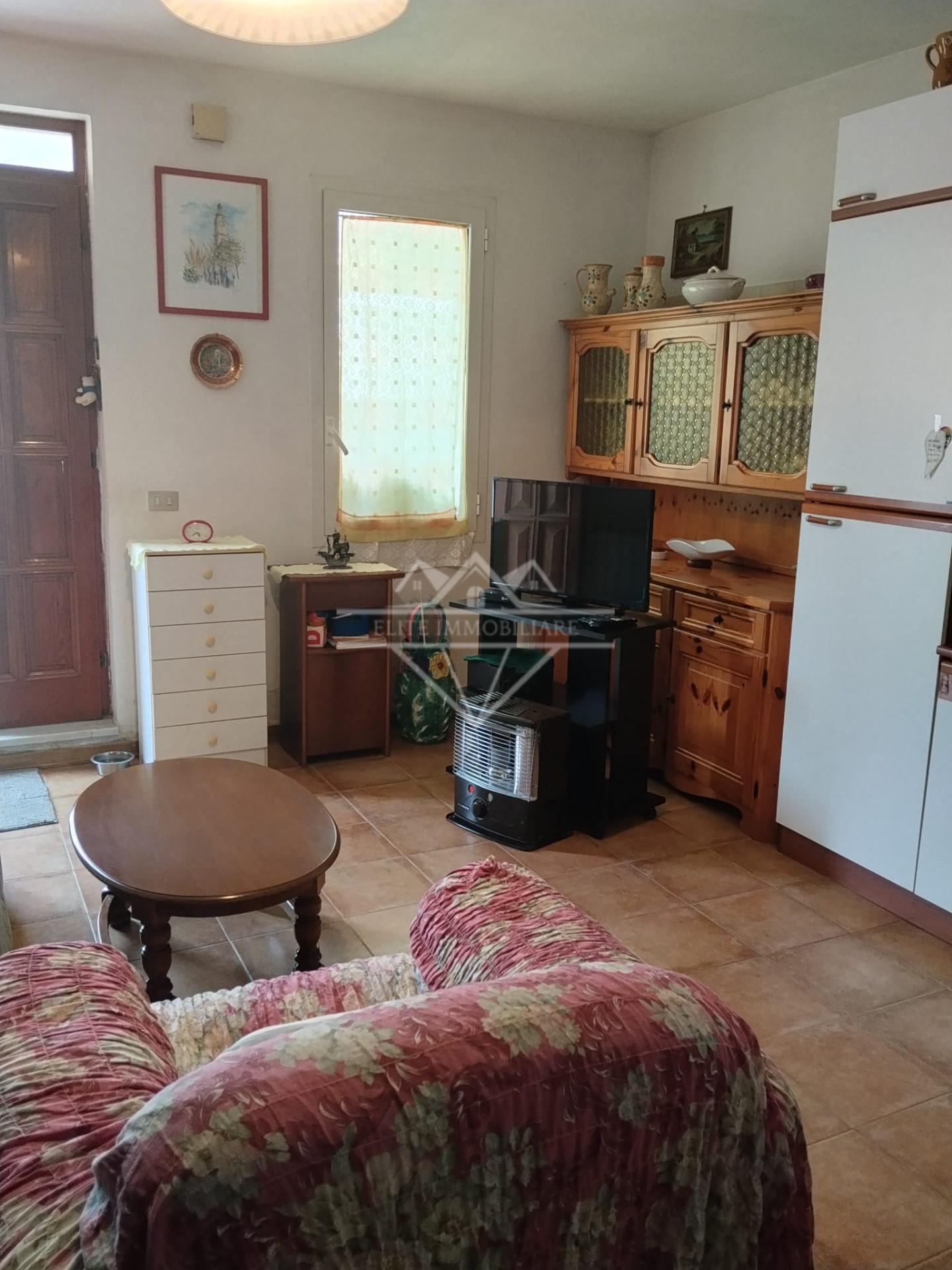 Bilocale in vendita, Sarzana nave