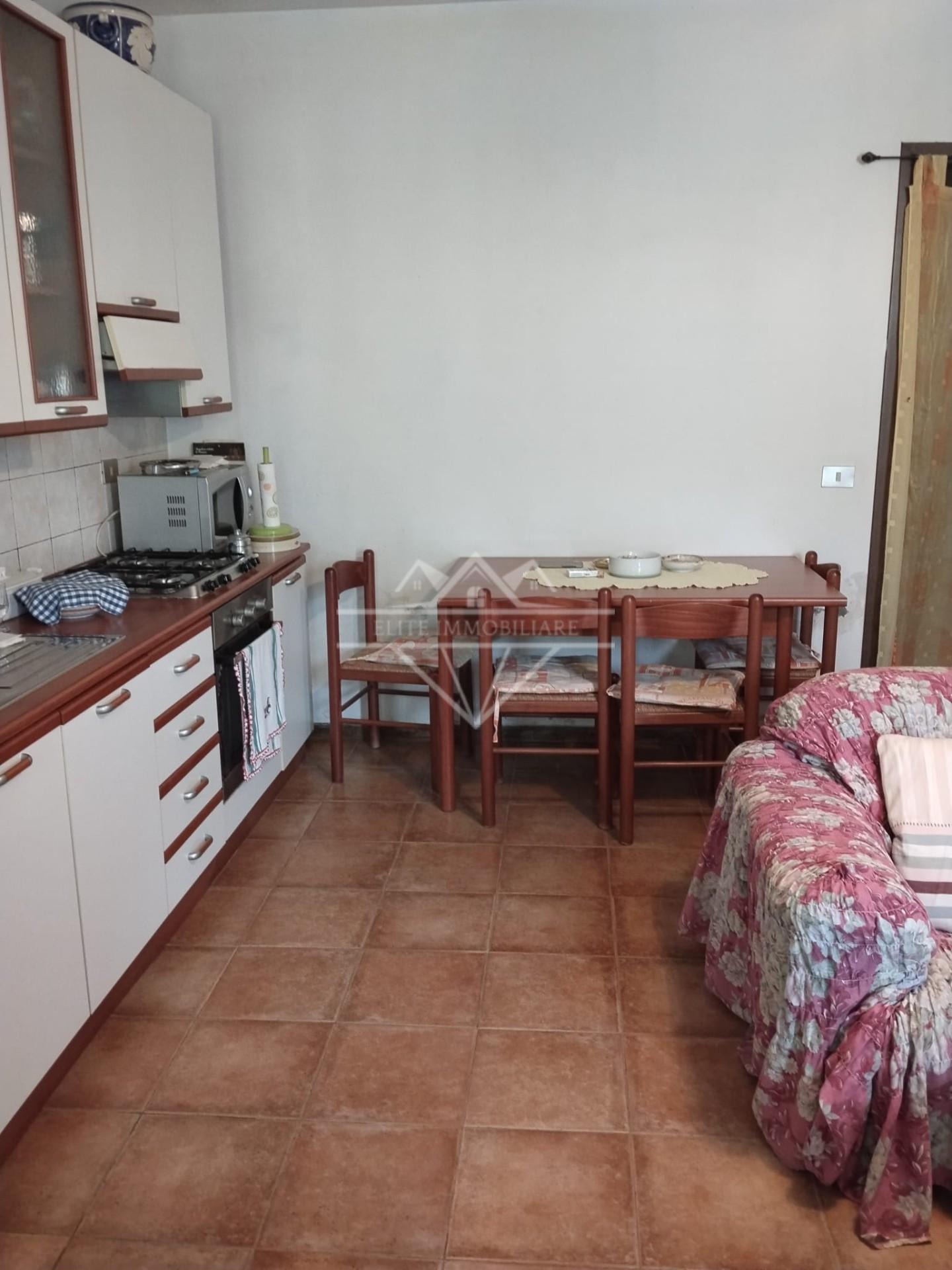 Bilocale in vendita, Sarzana nave