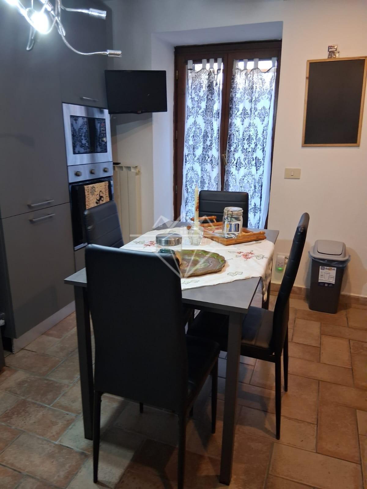 Trilocale in vendita a Carrara