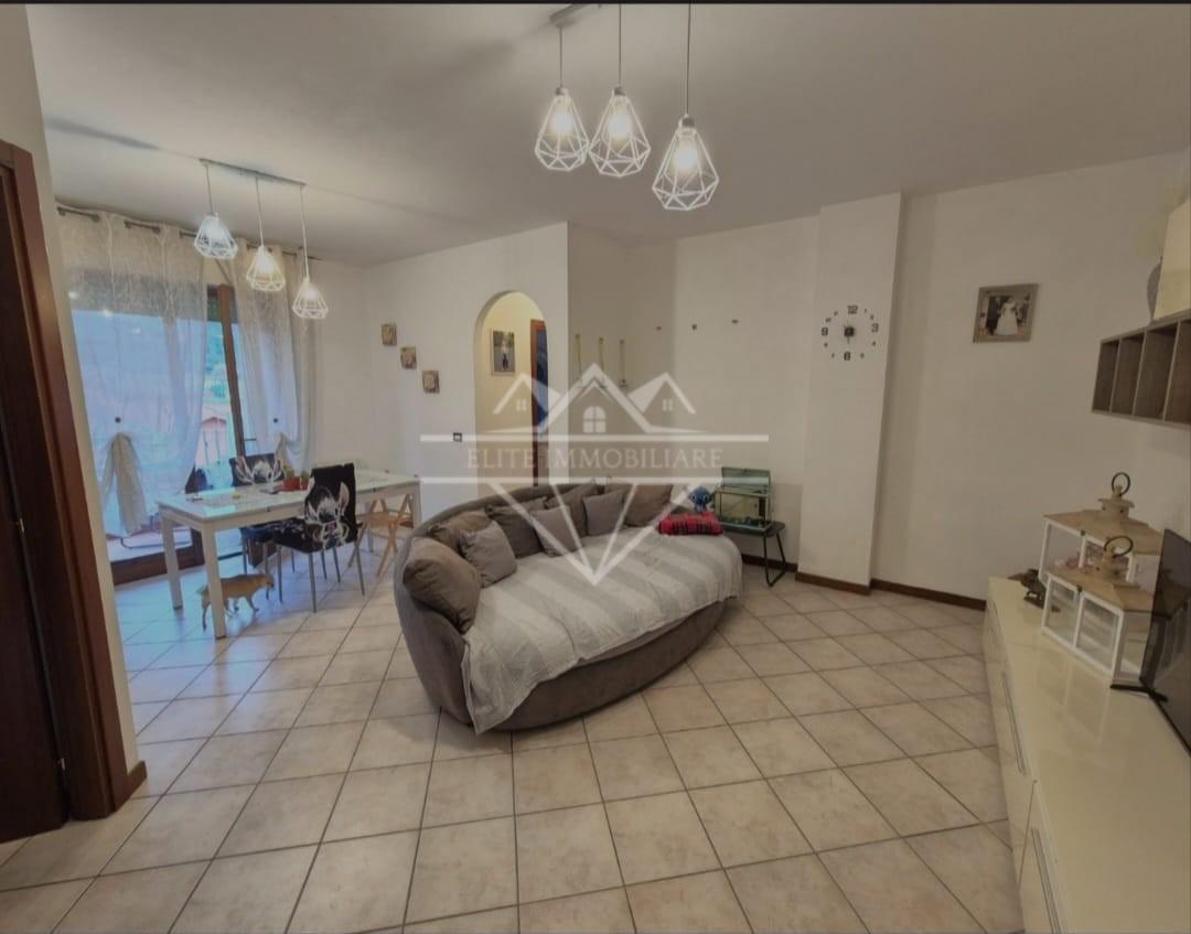 Appartamento in vendita a Carrara