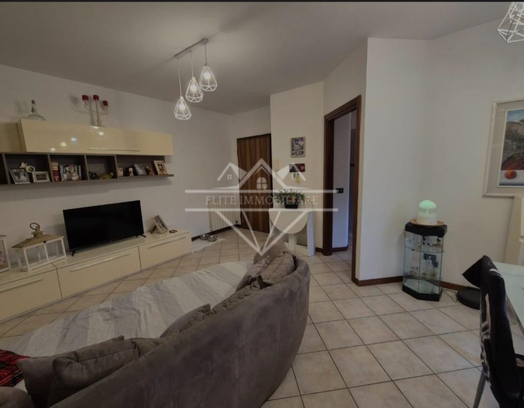 Appartamento in vendita a Carrara