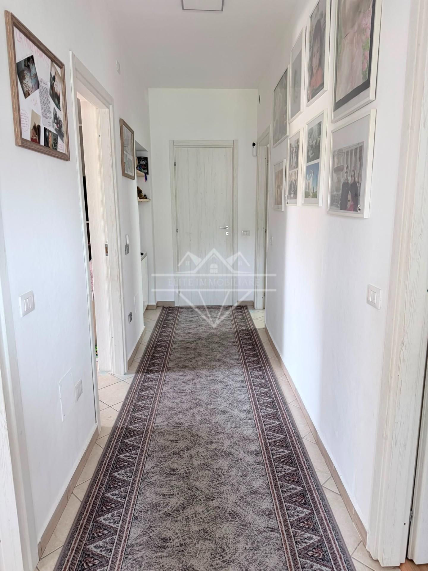 Casa indipendente con giardino, Carrara fossola