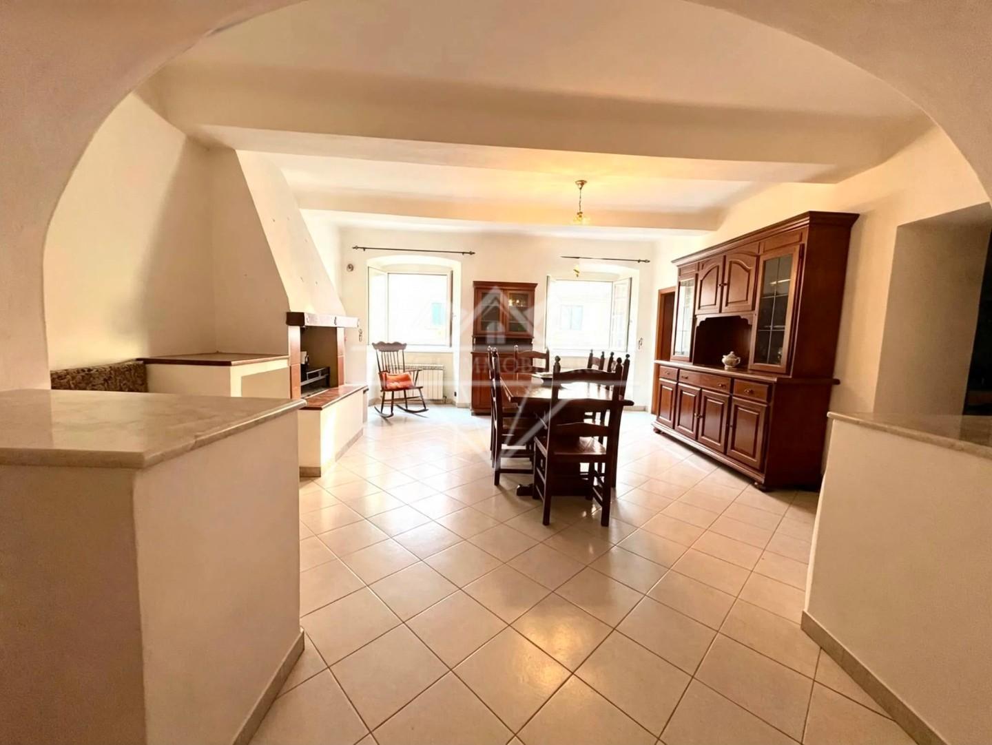Appartamento in vendita a Carrara