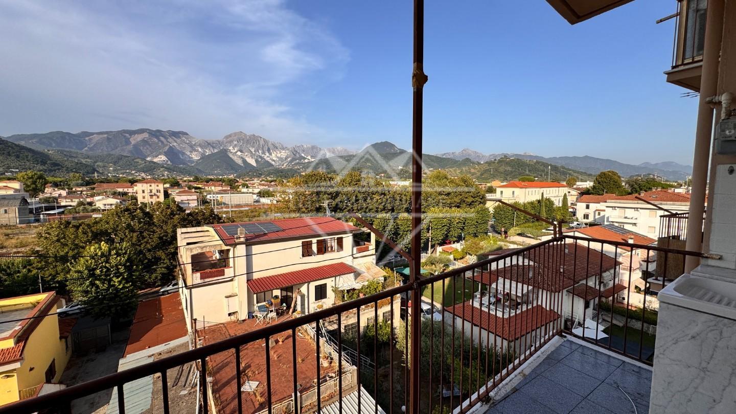 Appartamento in affitto, Carrara avenza