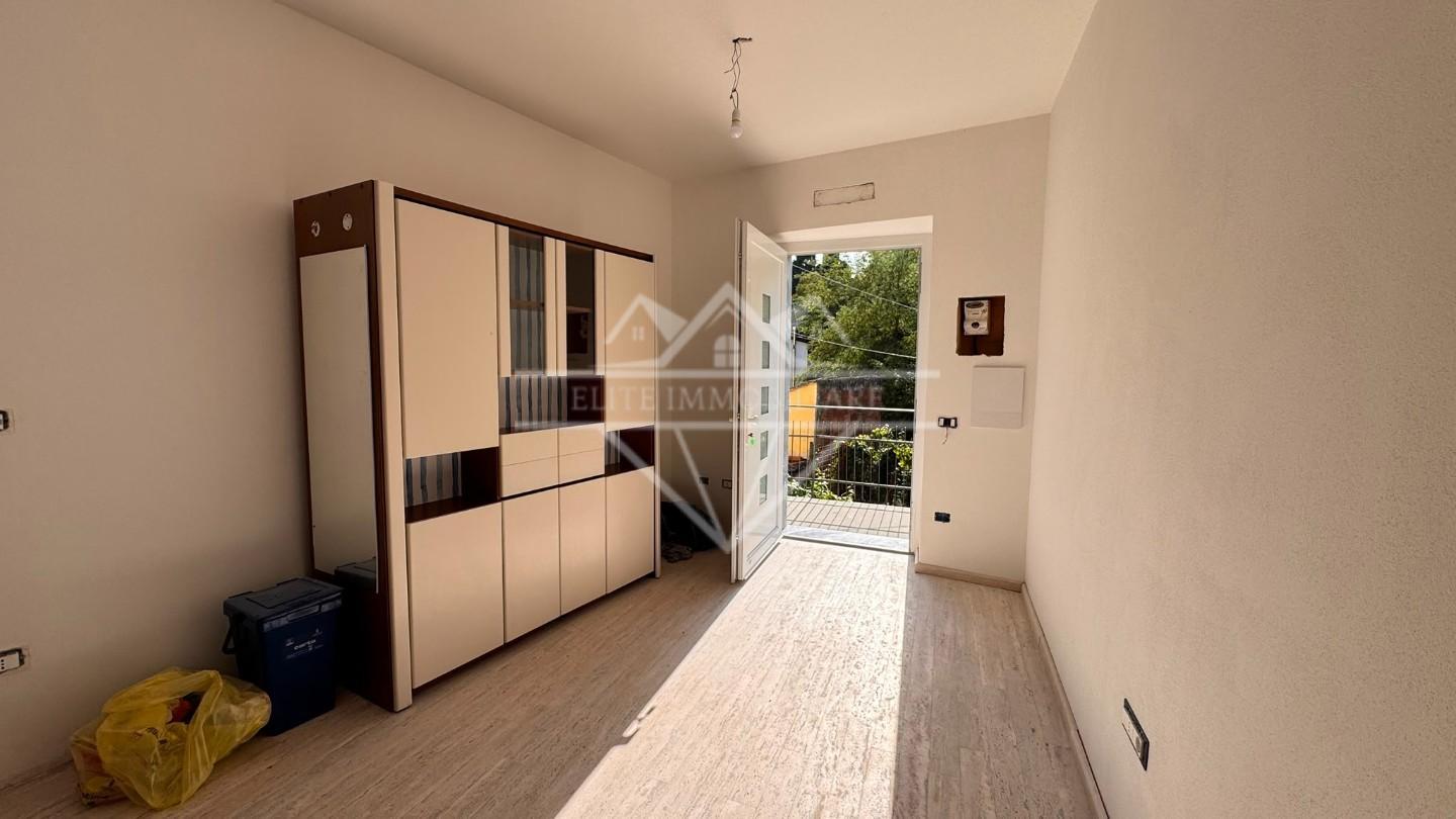 Casa indipendente ristrutturata, Carrara fossola