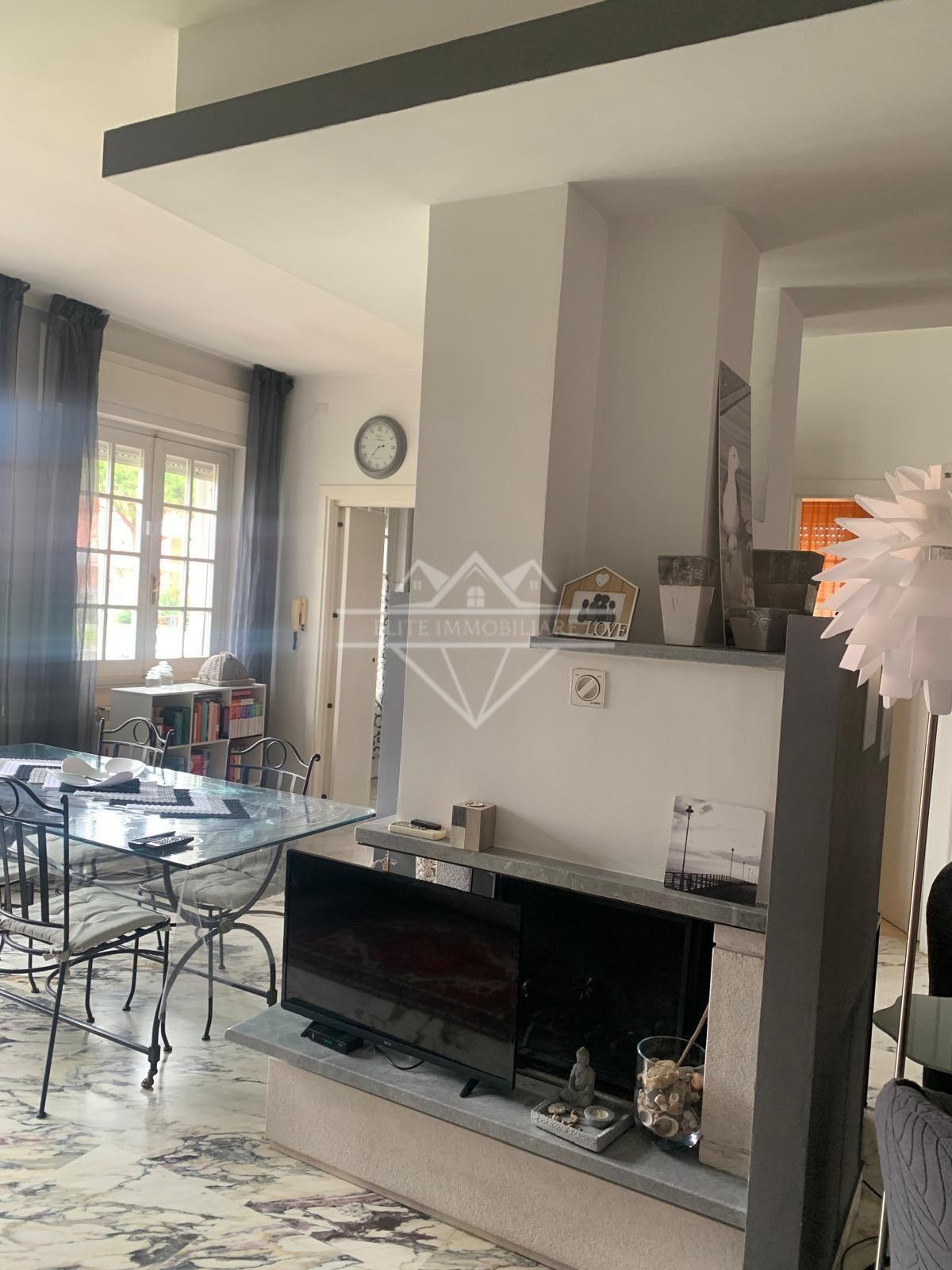 Villa Bifamiliare con giardino, Ameglia fiumaretta