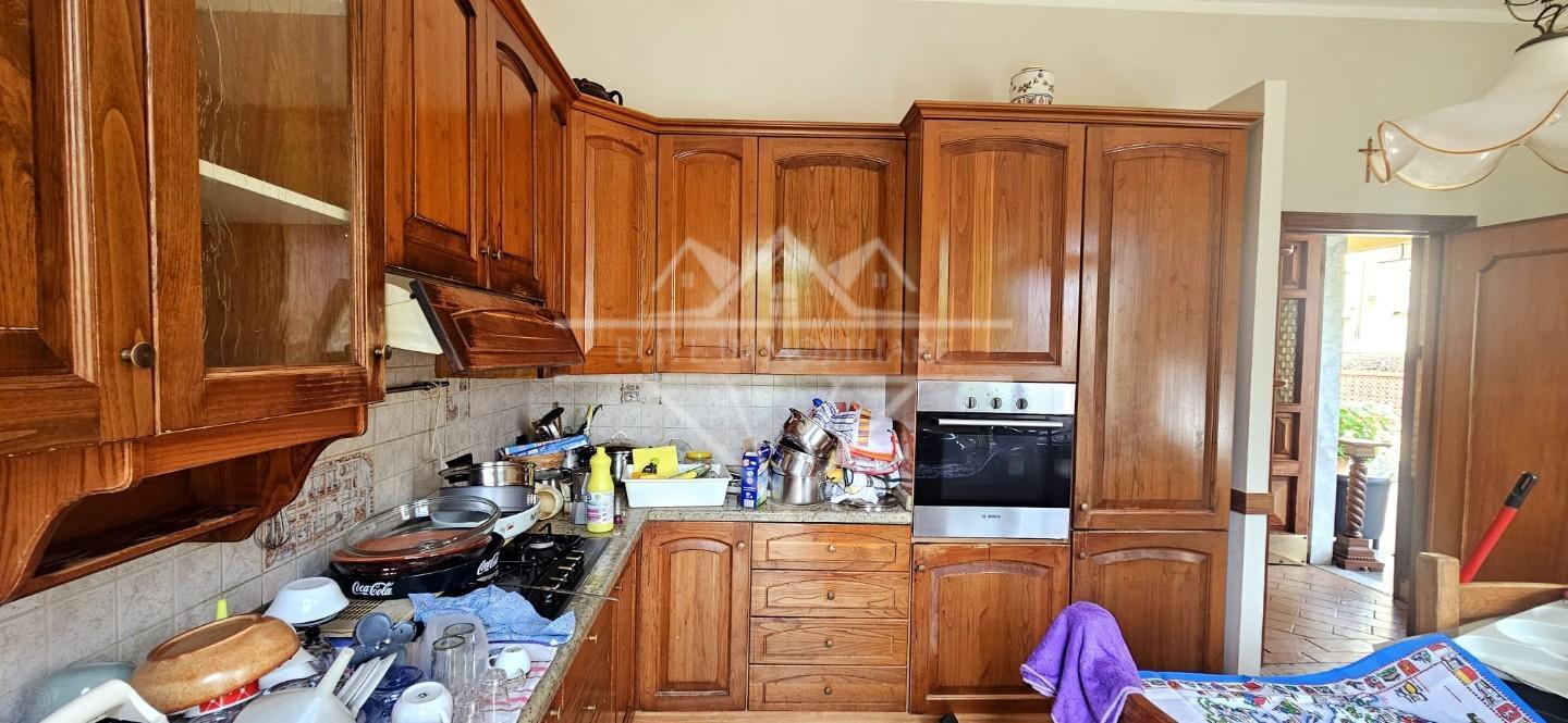 Casa indipendente arredata in affitto, Massa marina di