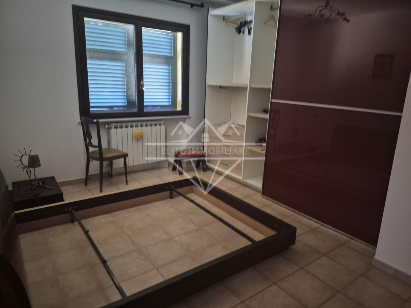 Villa arredata in affitto, Castelnuovo Magra palvotrisia