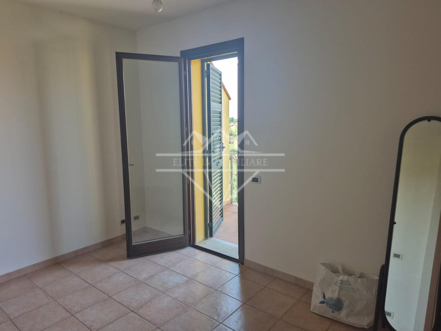 Villa arredata in affitto, Castelnuovo Magra palvotrisia