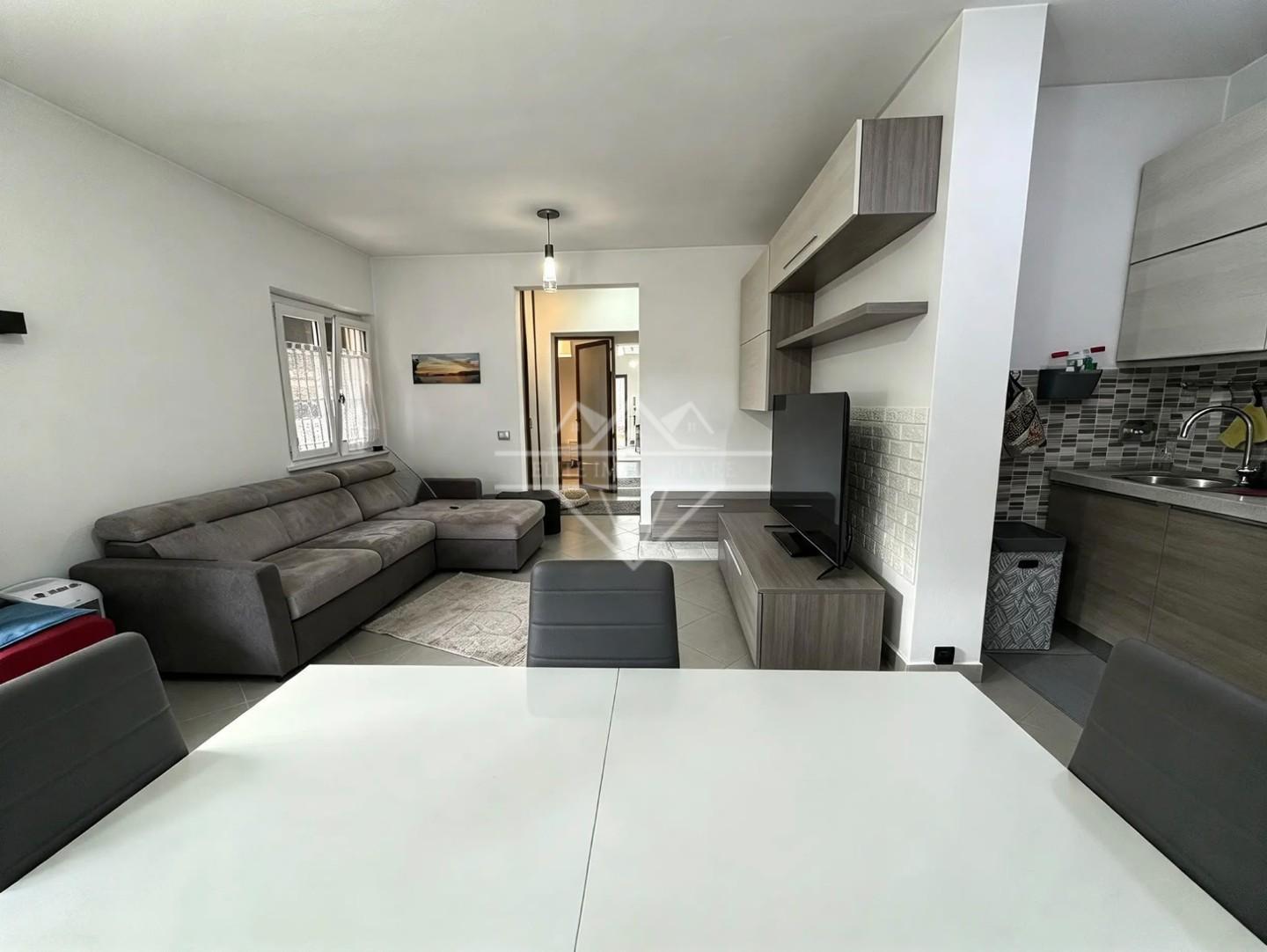 Casa indipendente con giardino, Carrara gragnana