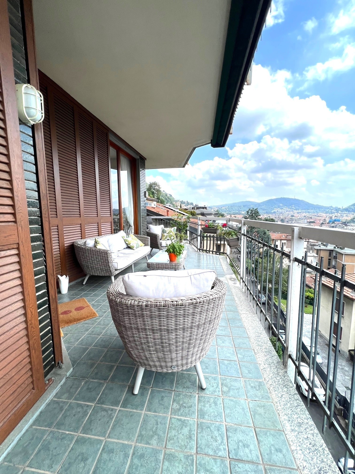 Quadrilocale vista lago in via prudenziana 38, Como