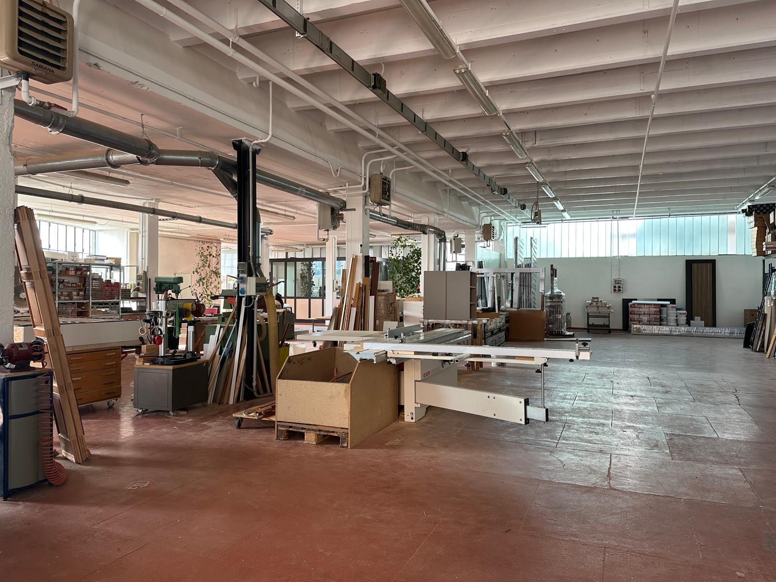 Laboratorio in vendita in via canturina 5, Capiago Intimiano