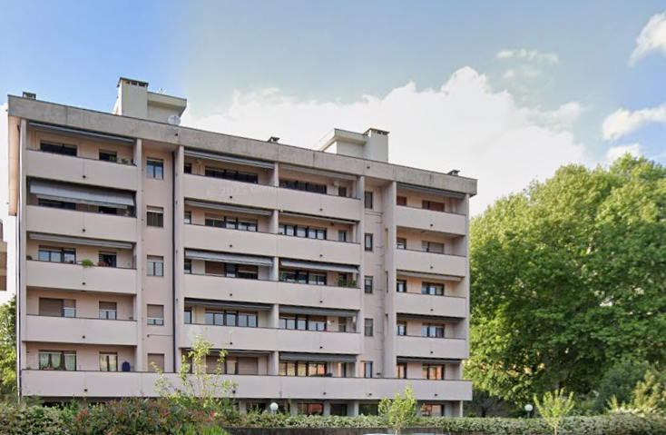 Monolocale nuovo in aldo moro 28, Como