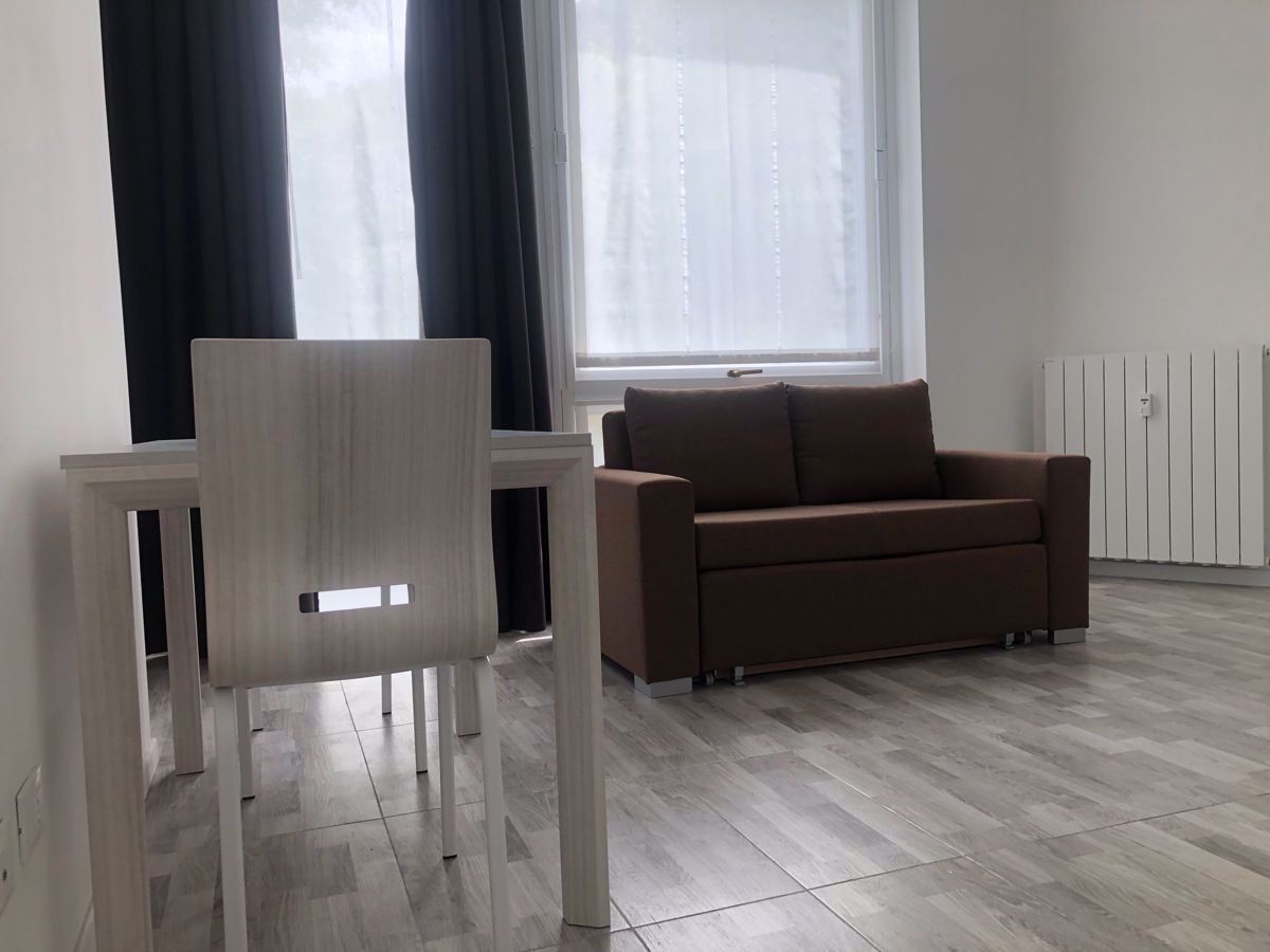 Bilocale ristrutturato in via borgo vico 126, Como