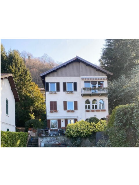 Appartamento con giardino a Brunate