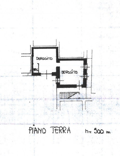 Appartamento da ristrutturare in via carlo bianchi 11, Inverigo