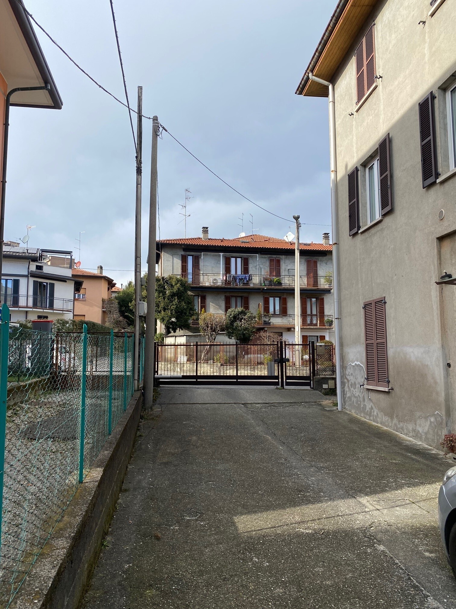 Casa indipendente in vendita a Cant�
