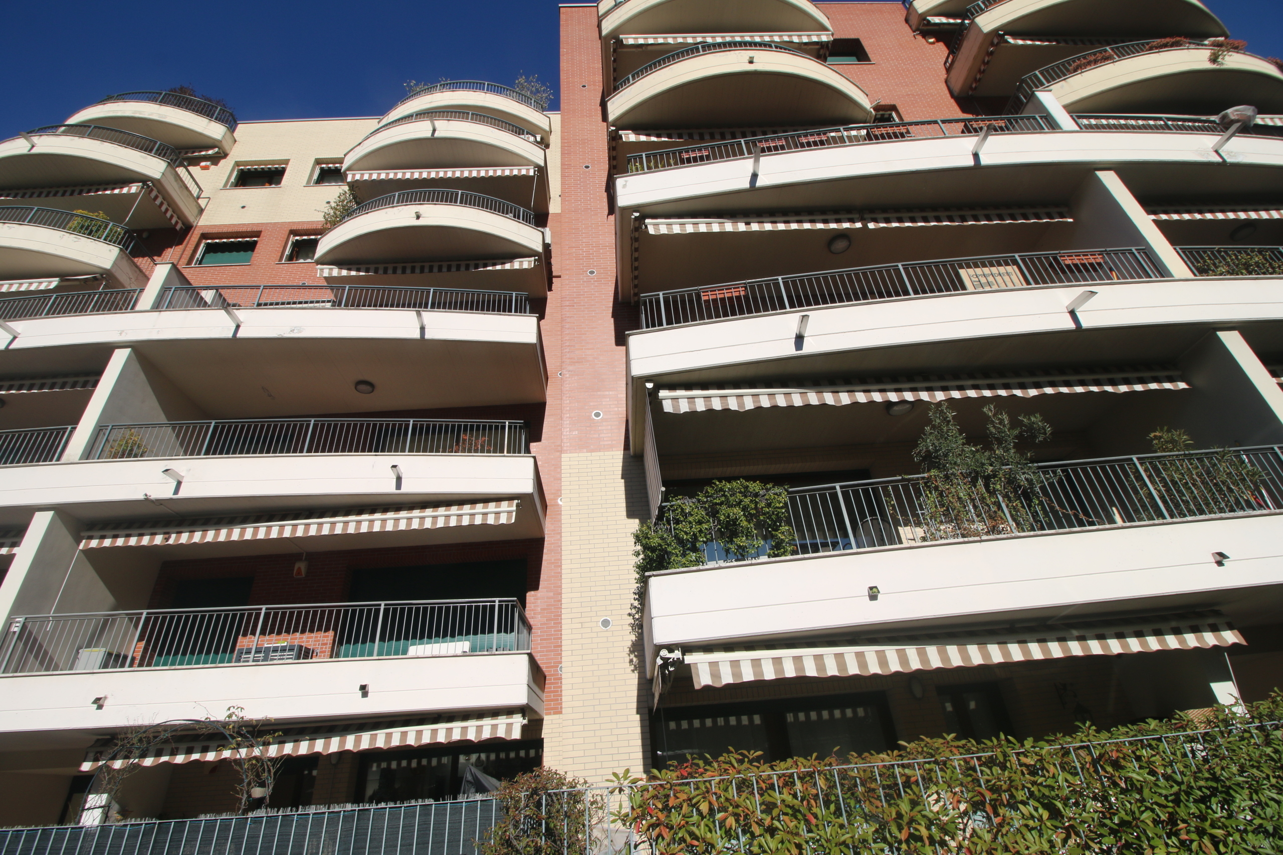 Trilocale in vendita a Como