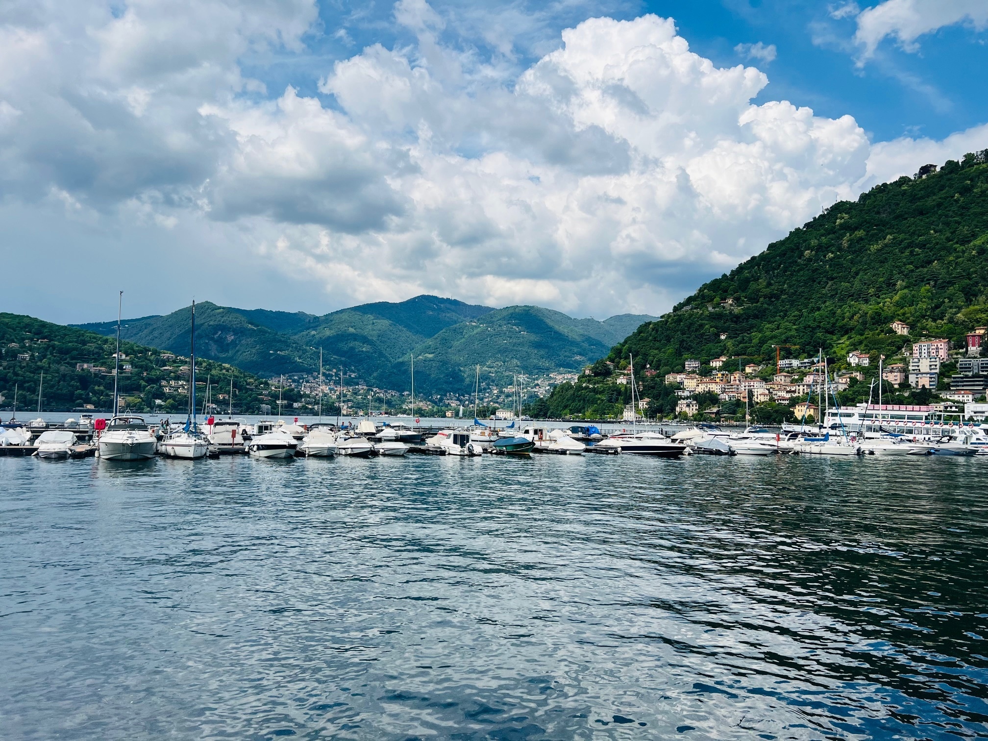 Bilocale ristrutturato in lungolario trento 15, Como