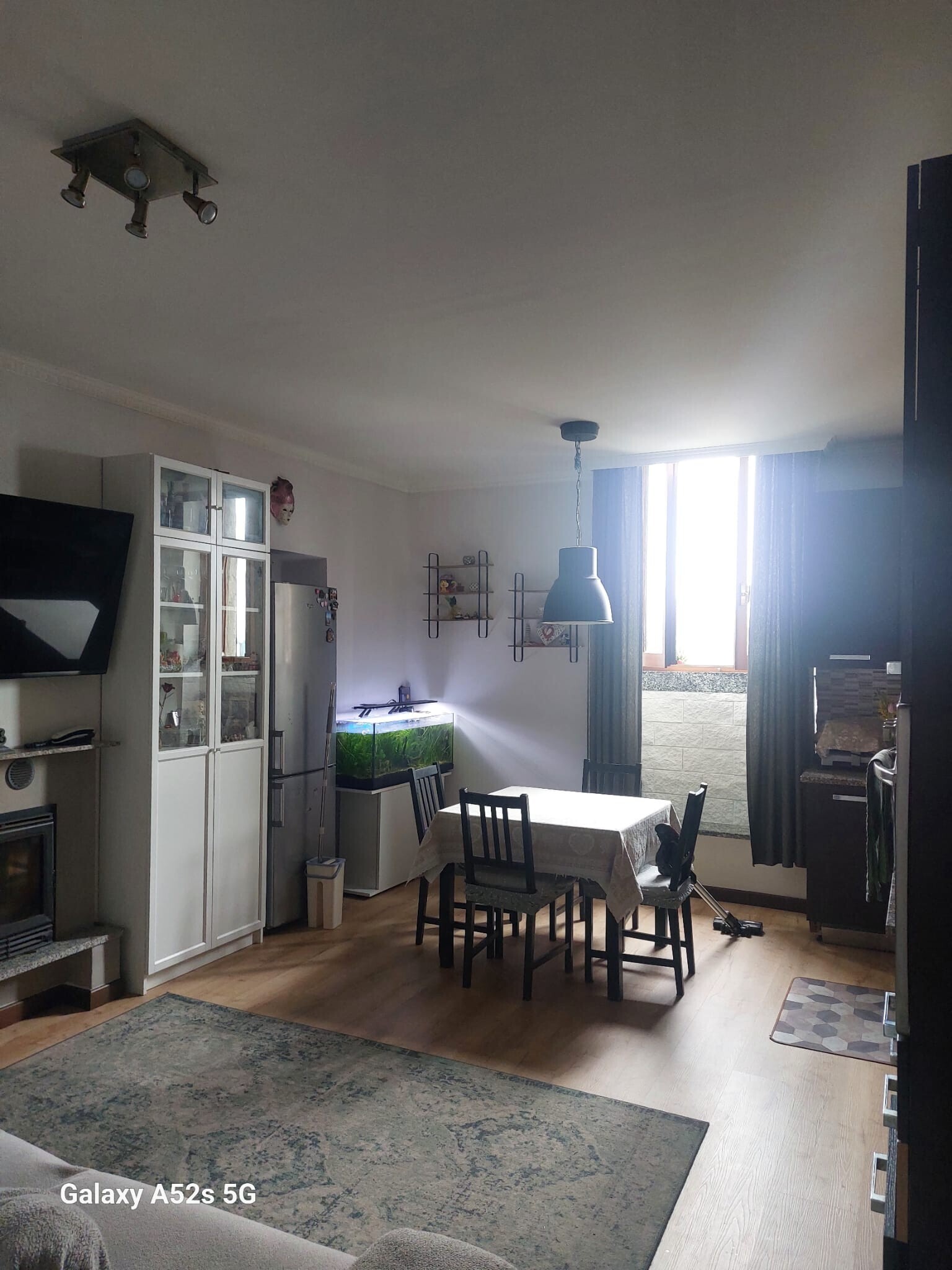 Trilocale in vendita in via alebbio 4, Como