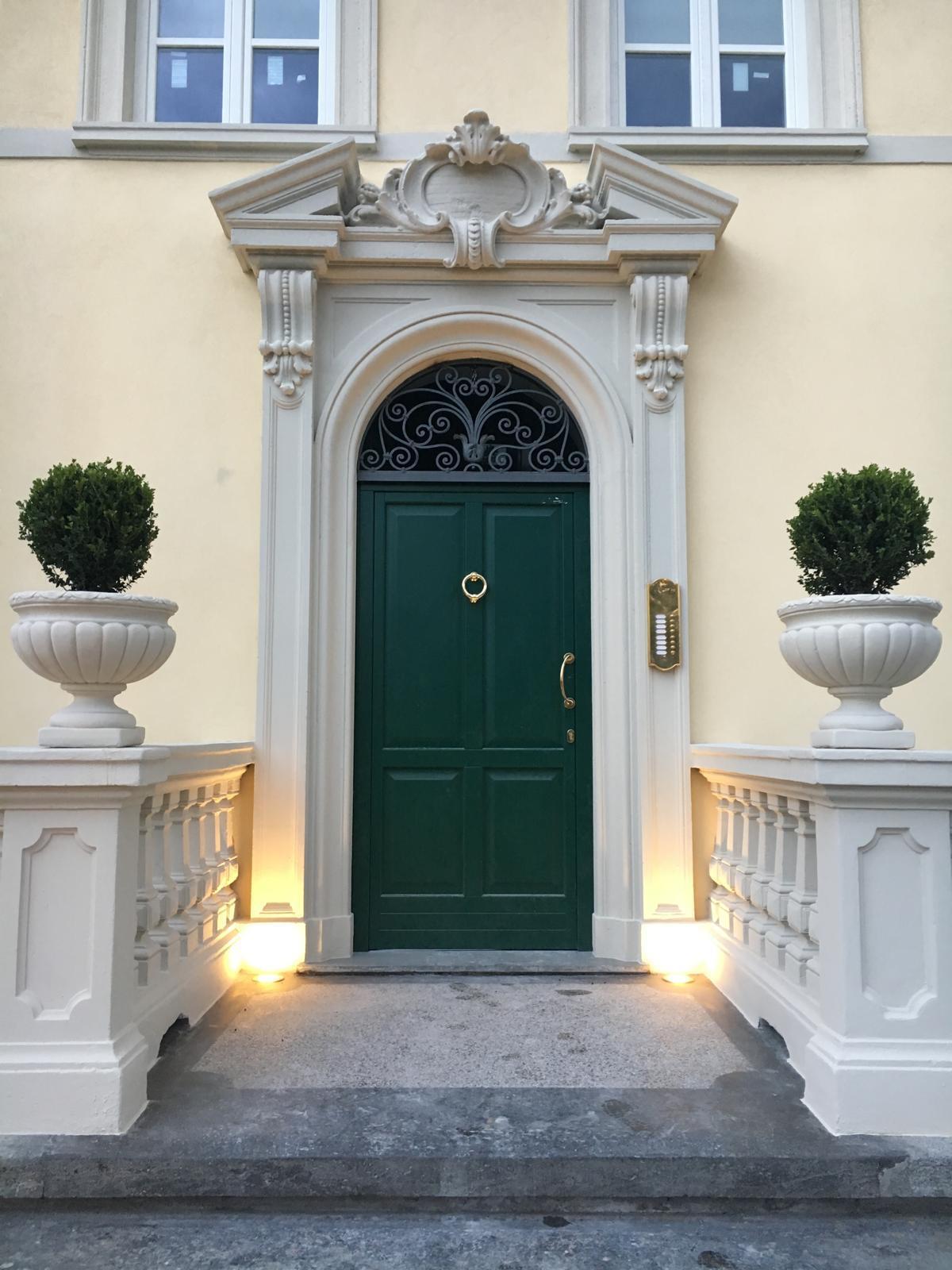 Trilocale con giardino in via giuseppe garibaldi 7/a, Montano Lucino