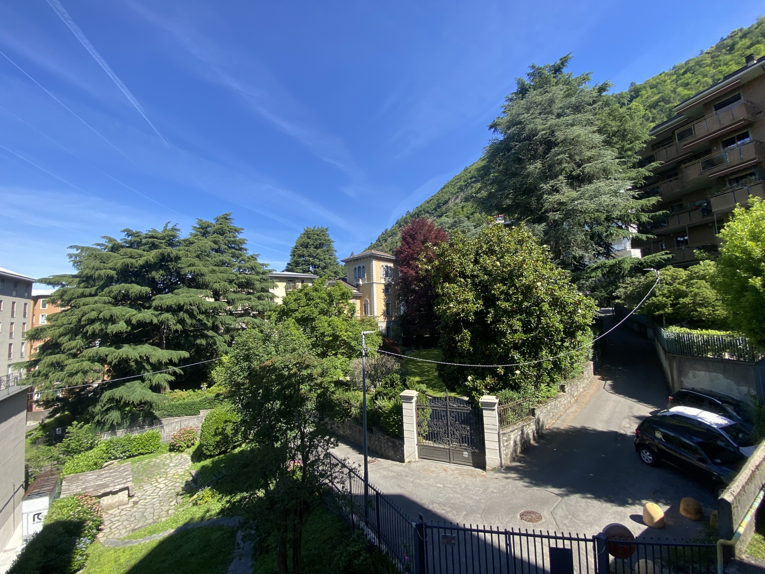 Trilocale in affitto in via rezzonico 61, Como
