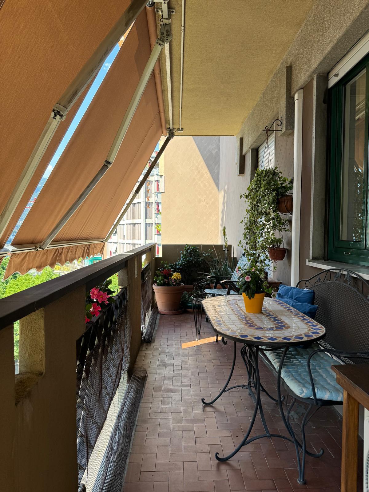 Bilocale con box in viale massenzio masia 79, Como