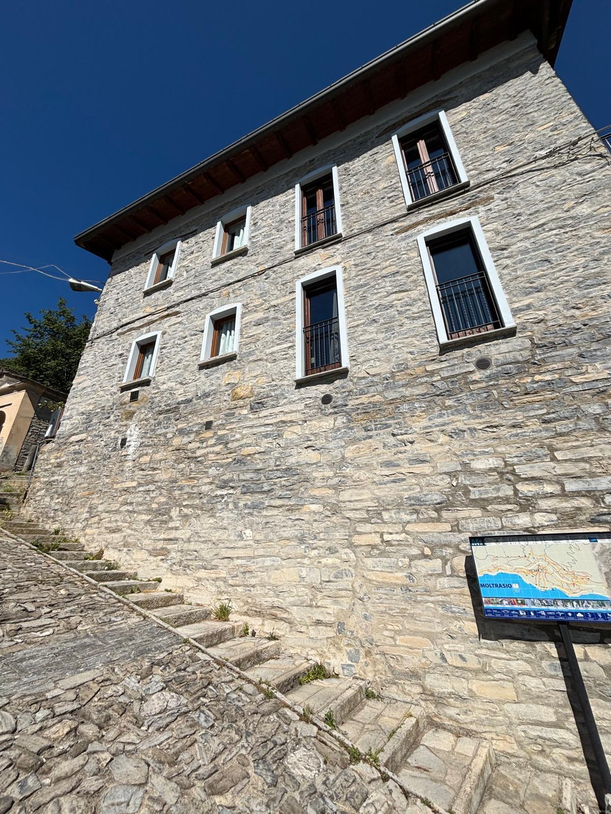Bilocale in vendita in via al noce 24, Moltrasio