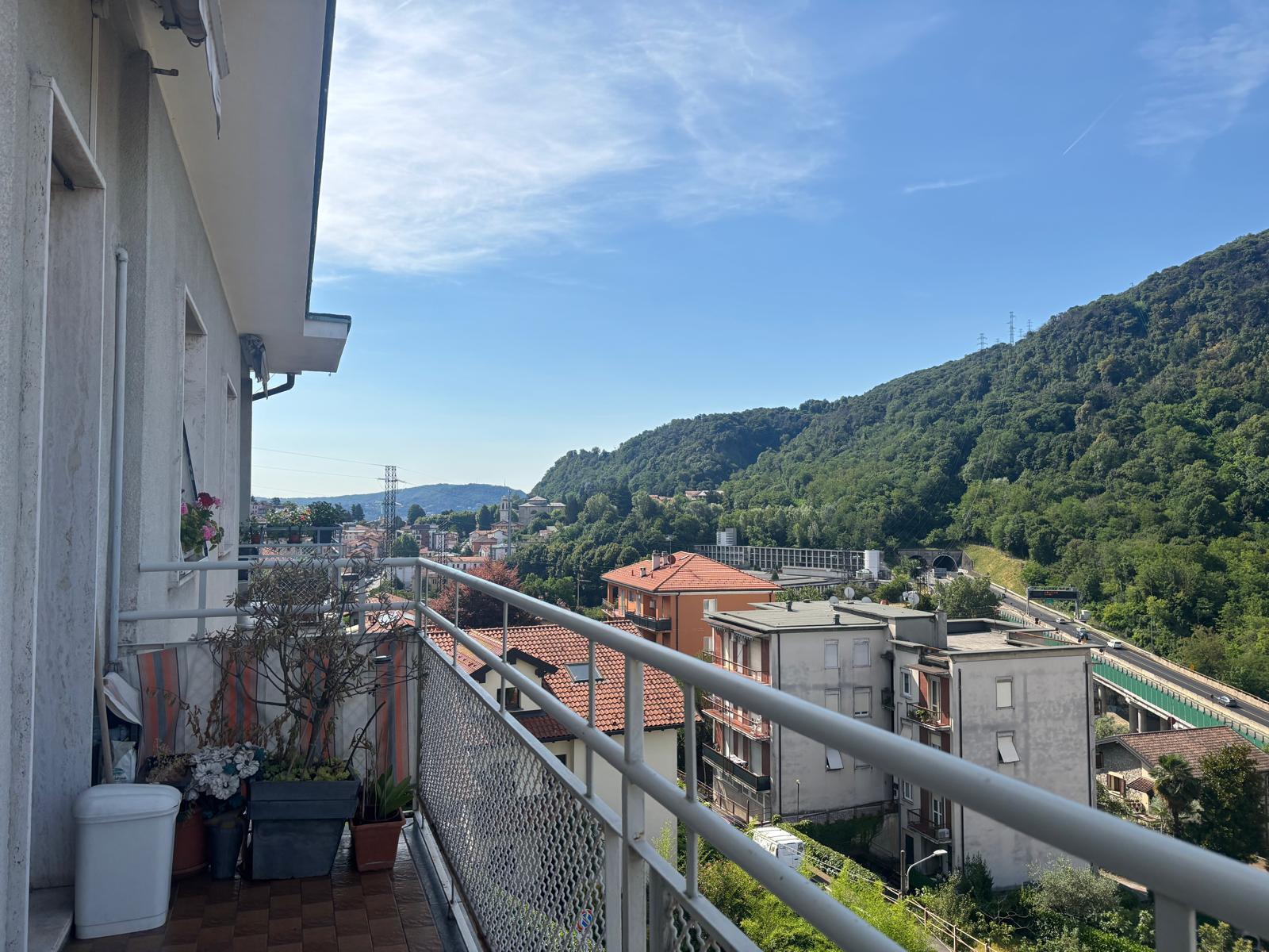 Trilocale in affitto in via pio xi 87, Como