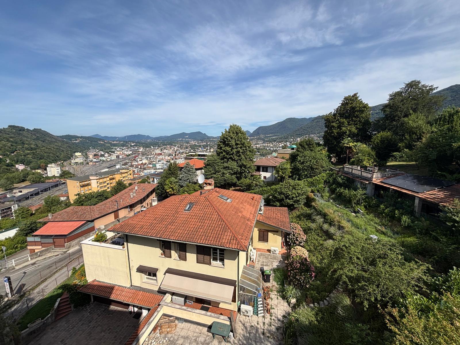 Trilocale in affitto in via pio xi 87, Como