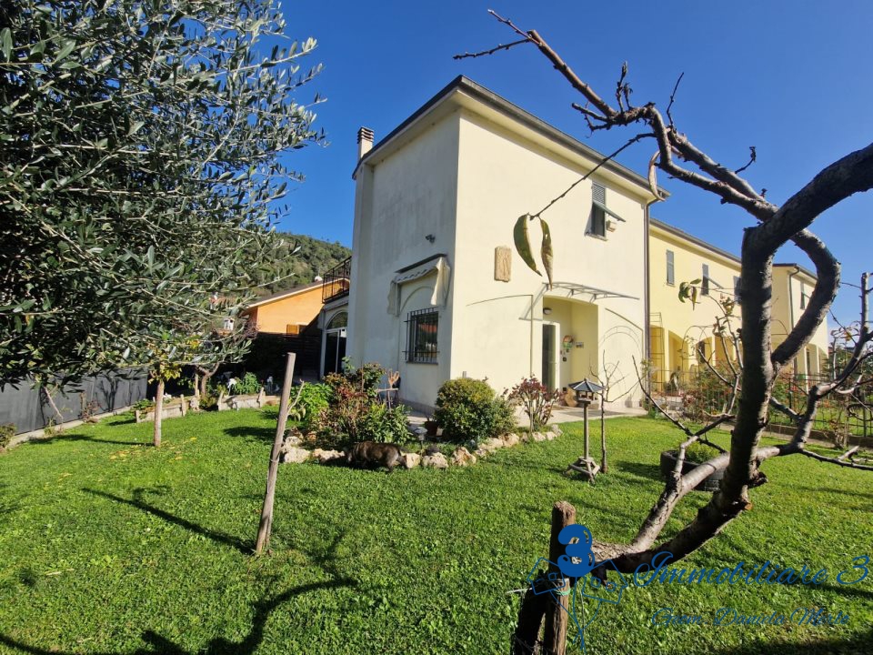 Villa in vendita a Ortovero