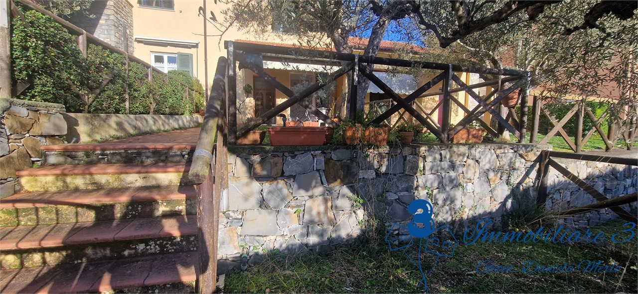 Villa in vendita a Garlenda